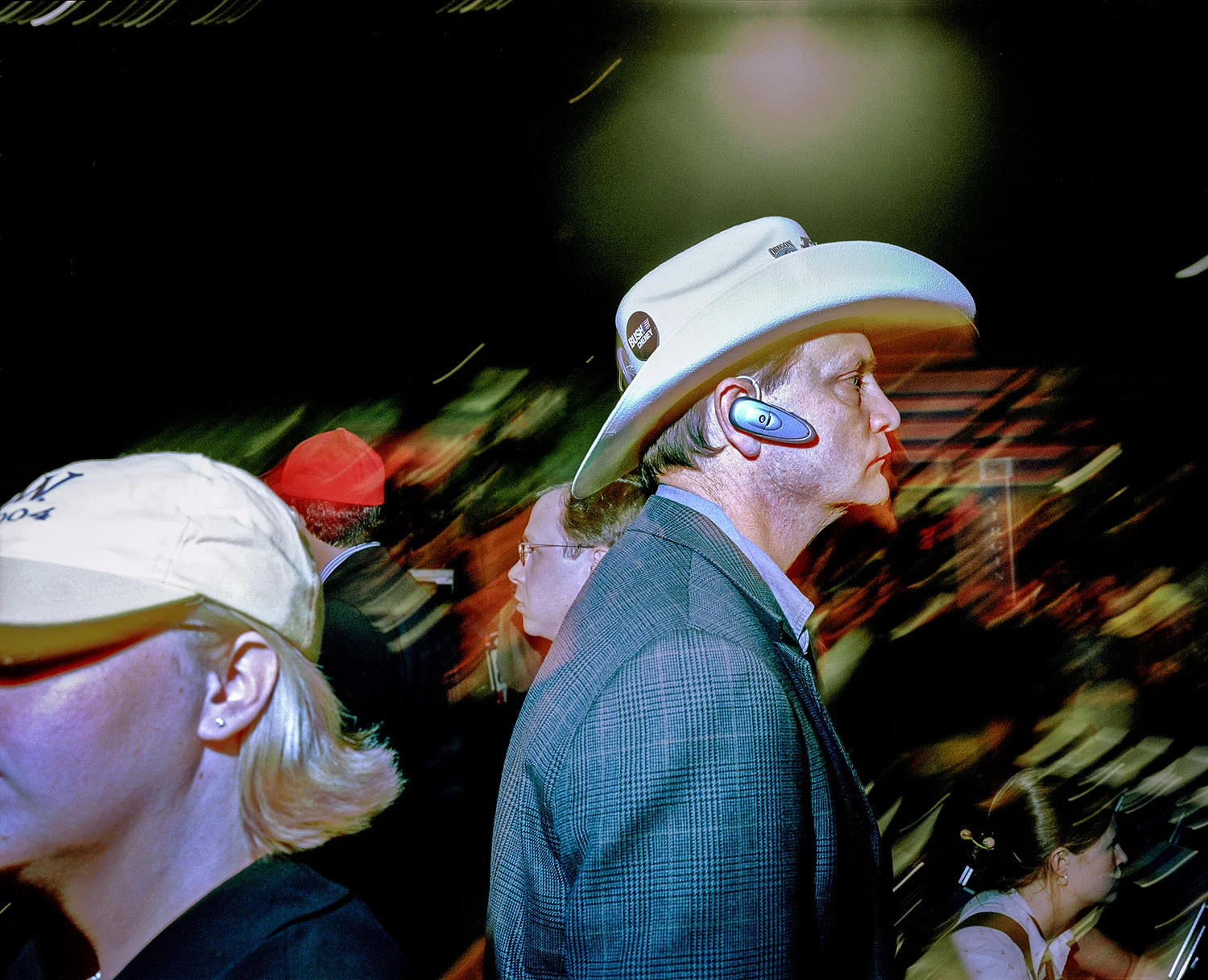 20040831_CowboyHatBlueToothPhone-2.jpg