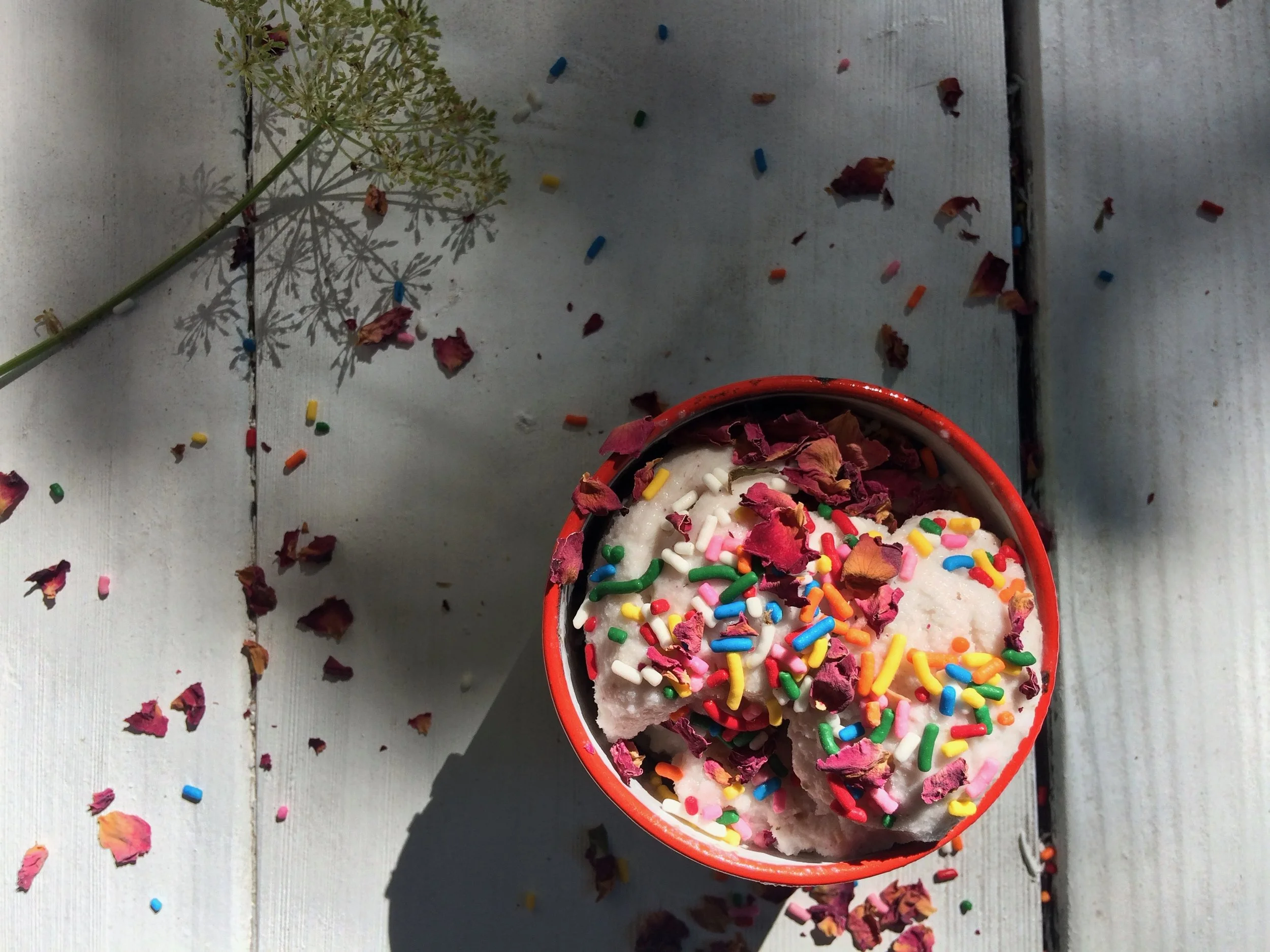 Coconut and Rose Petal Vegan Ice Cream No machine