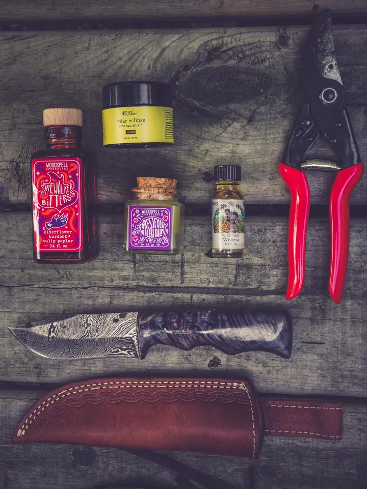 What's in my bag with Val Elkhorn