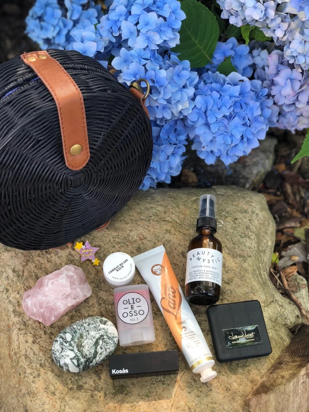What's in My Bag with Jeannie Vincent of Beauty Mystic
