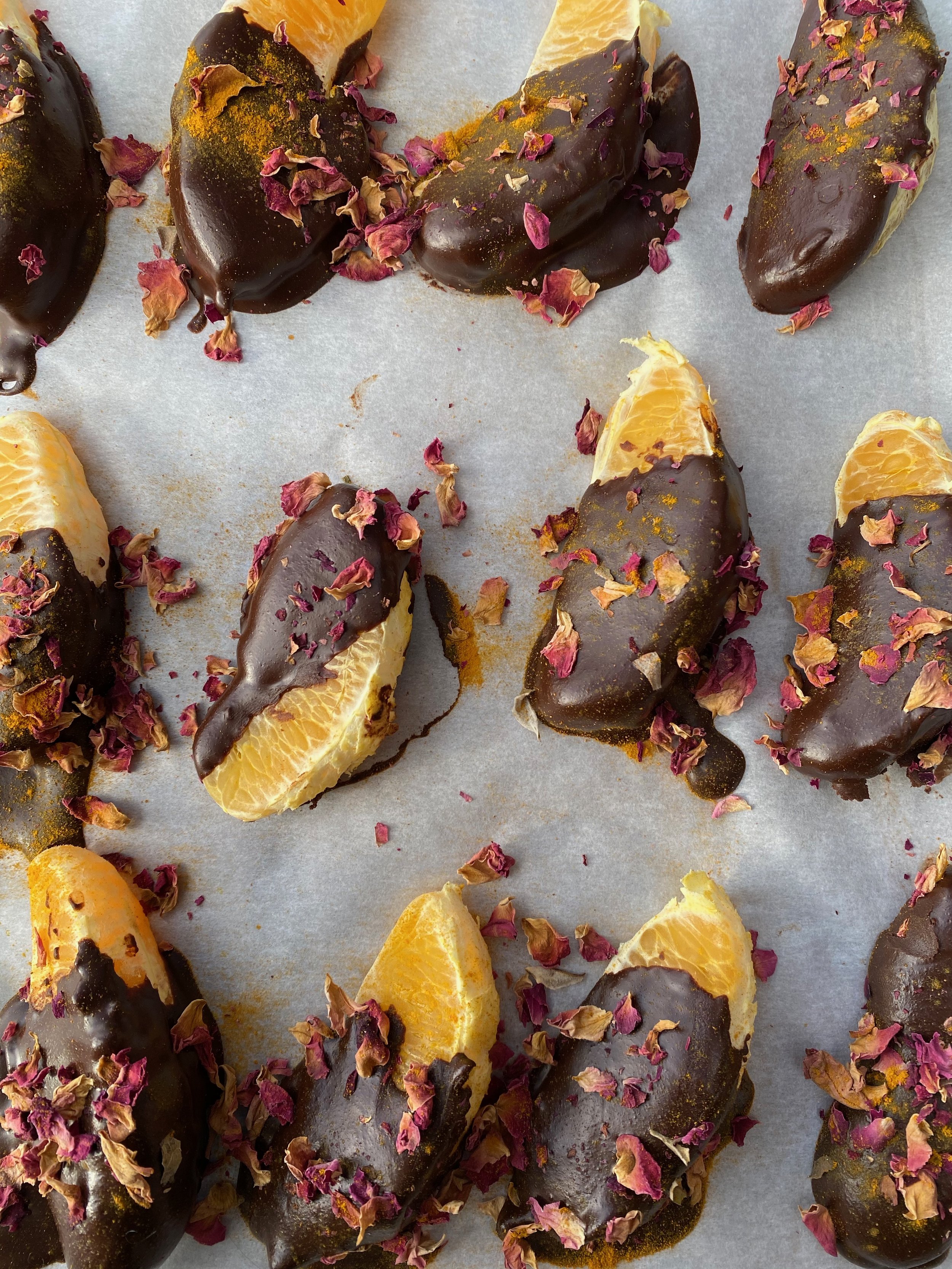 Orange slices with Nutiva Hazelnut Spread