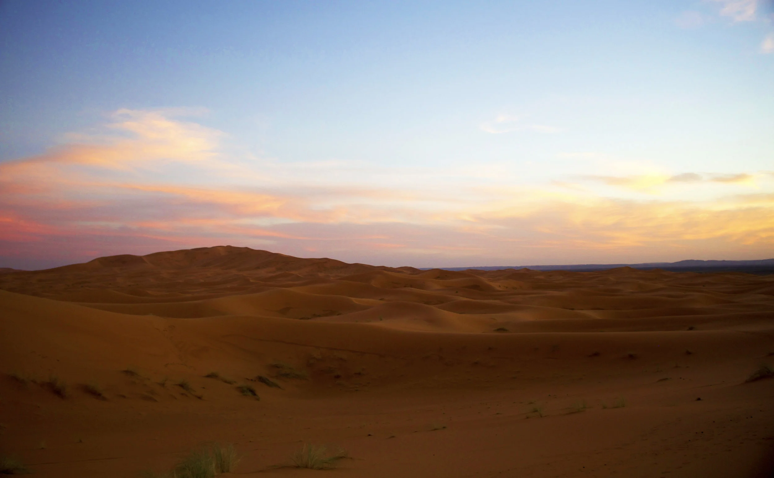 Dusk in the Sahara 