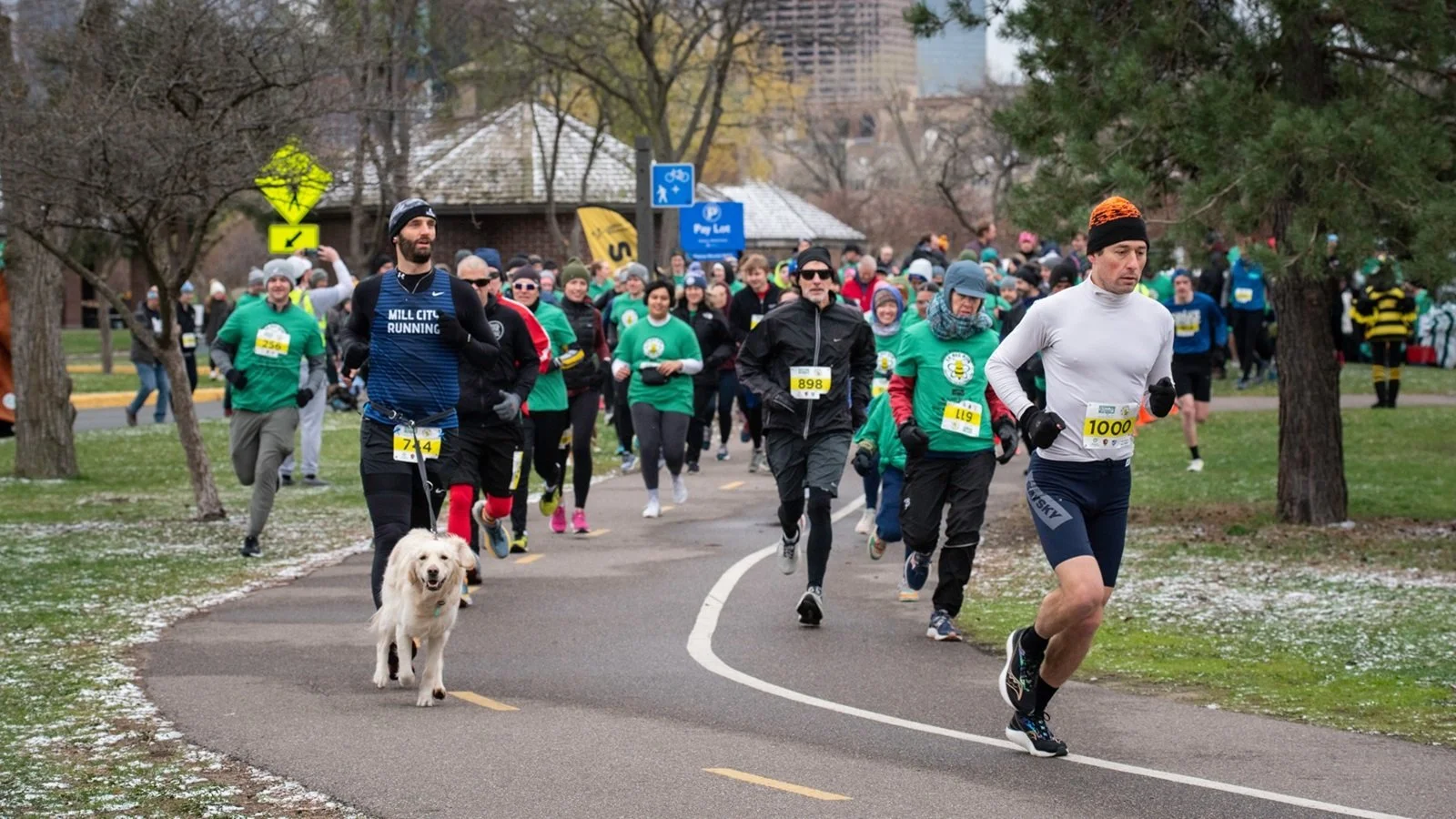 2023-beerun-start-1600.jpg