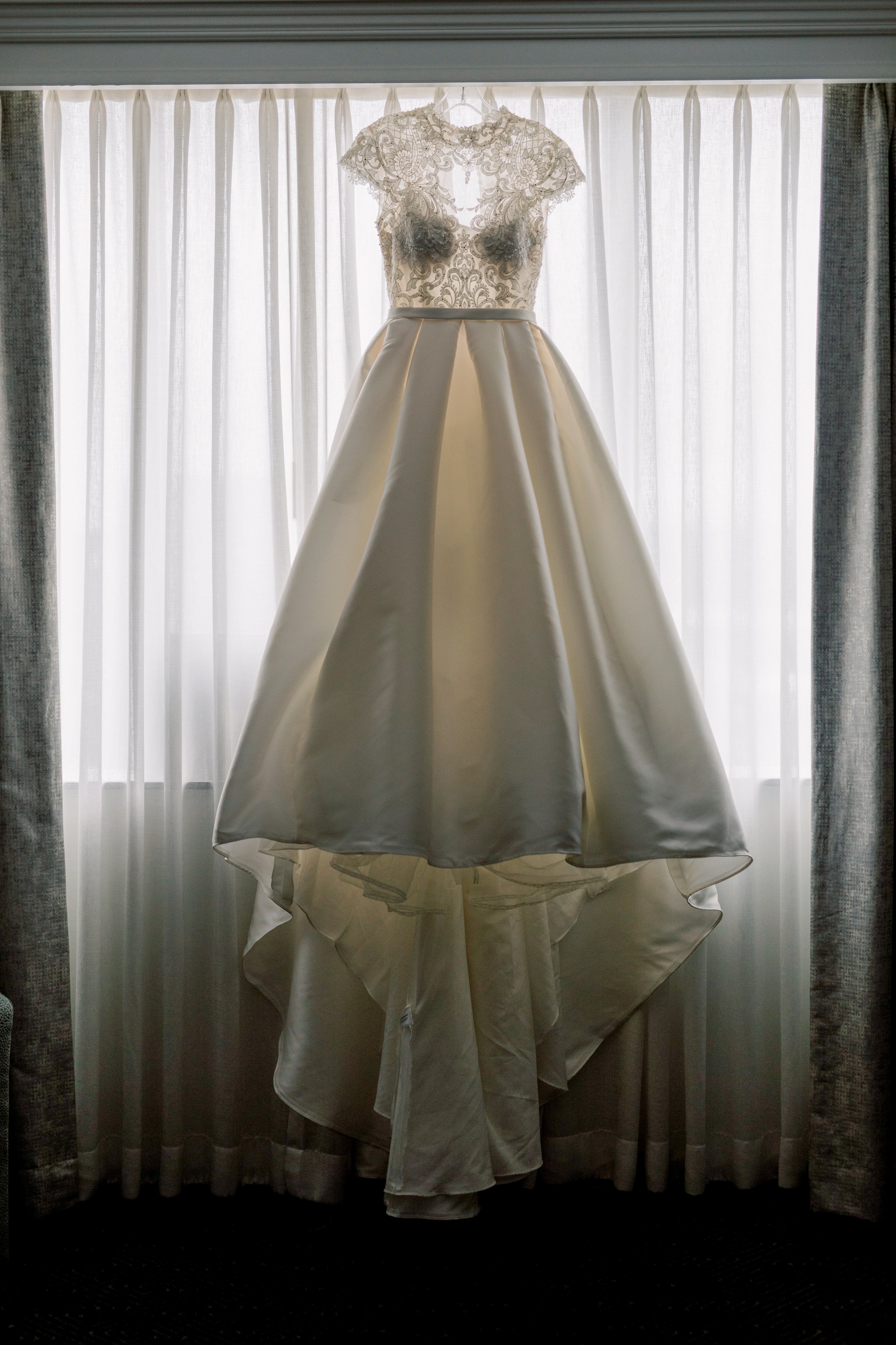 Wedding_Dress_Details_Bridal.jpg