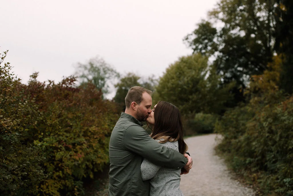 CaitlinGeorgeEngaged-32.jpg