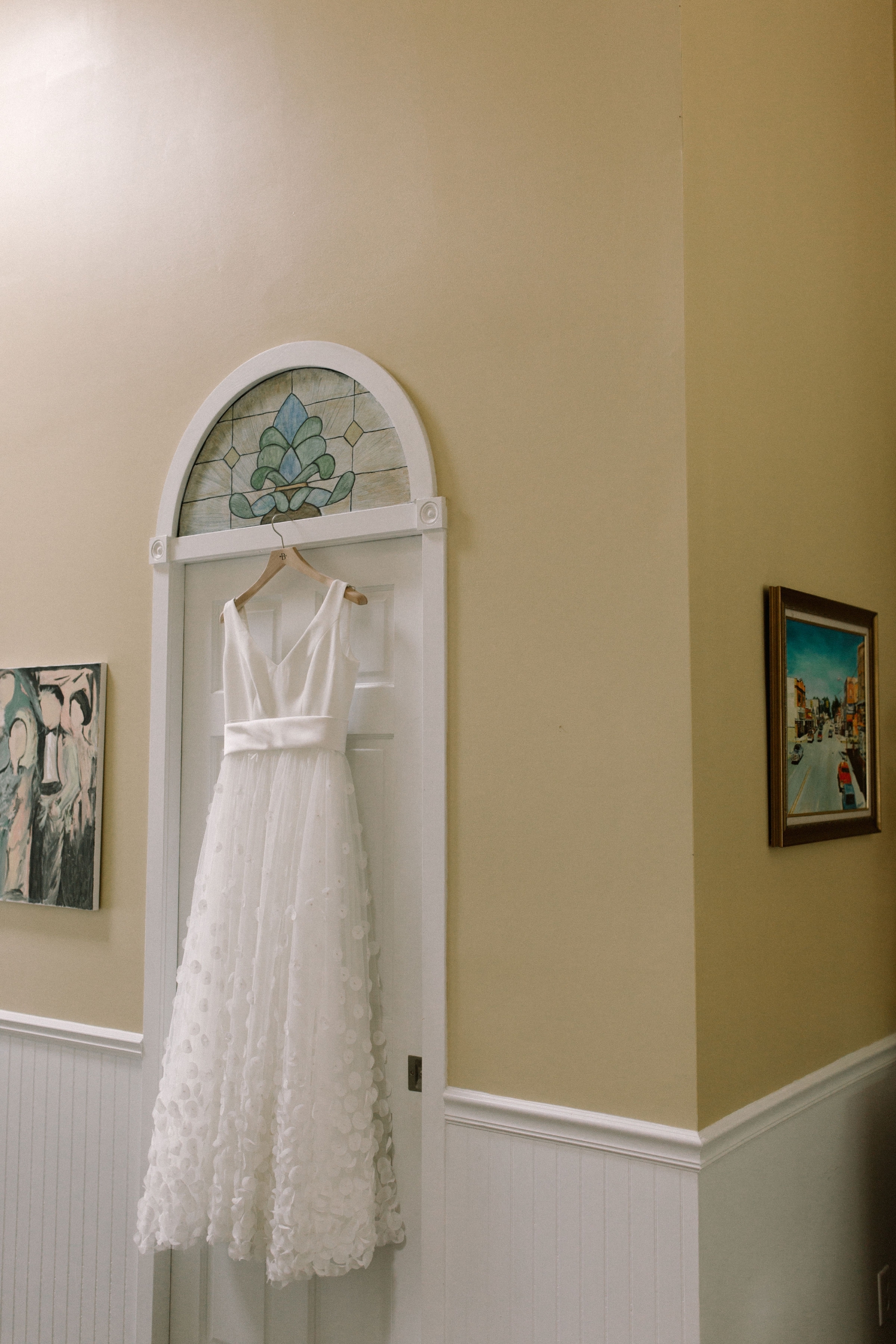 Michigan Frontyard Lake Wedding - Lauren Crawford Photography-21.jpg