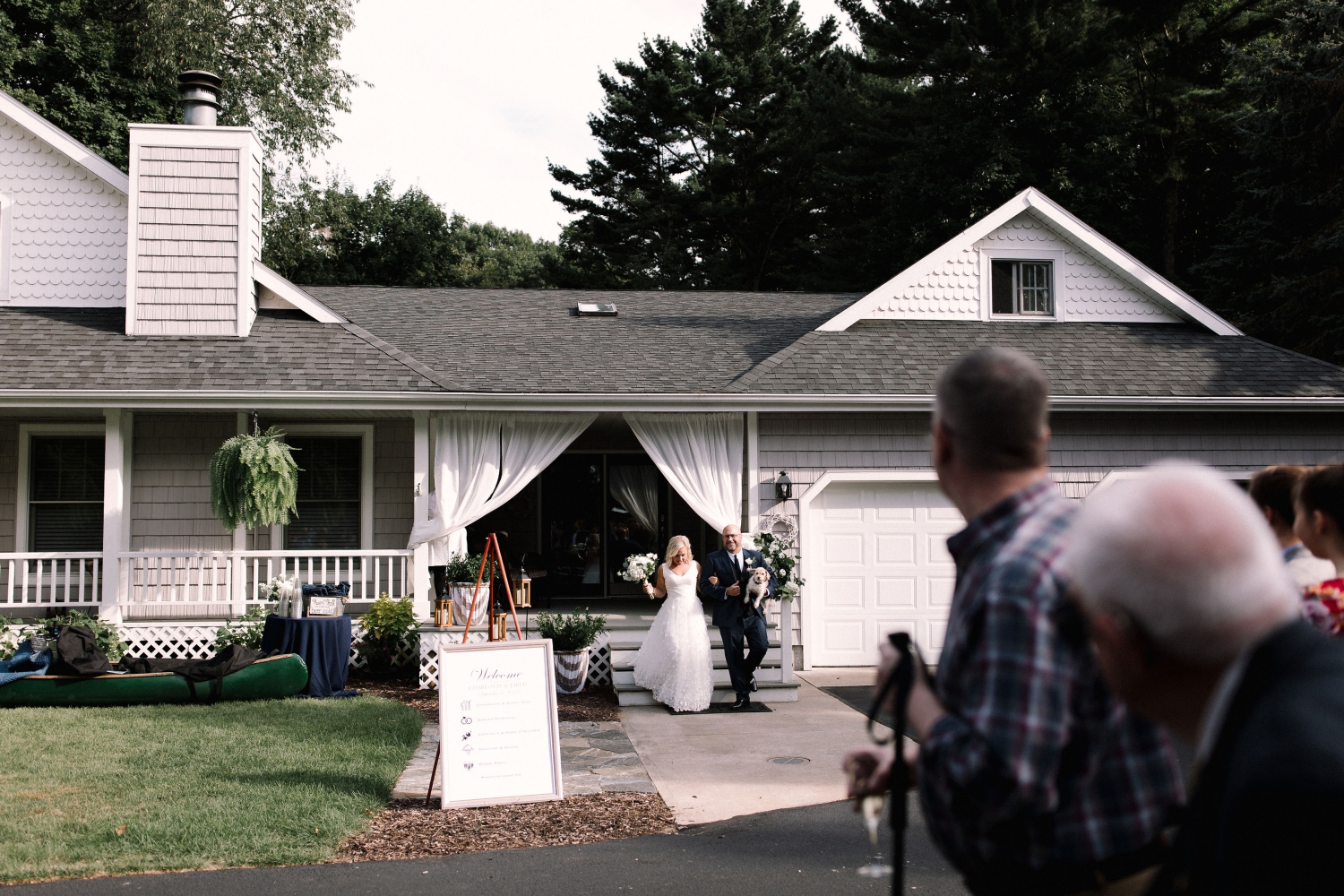 Michigan Frontyard Lake Wedding - Lauren Crawford Photography-558.jpg