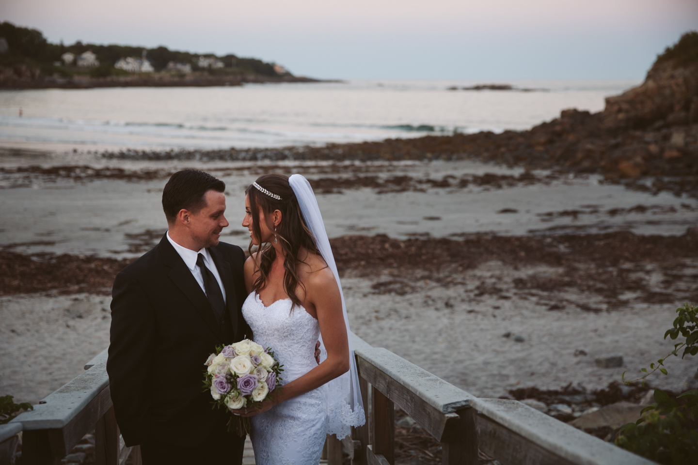 Stage-Neck-Inn-Wedding-Photography-York-Maine-Photography-by-Amanda-Morgan-87.jpg