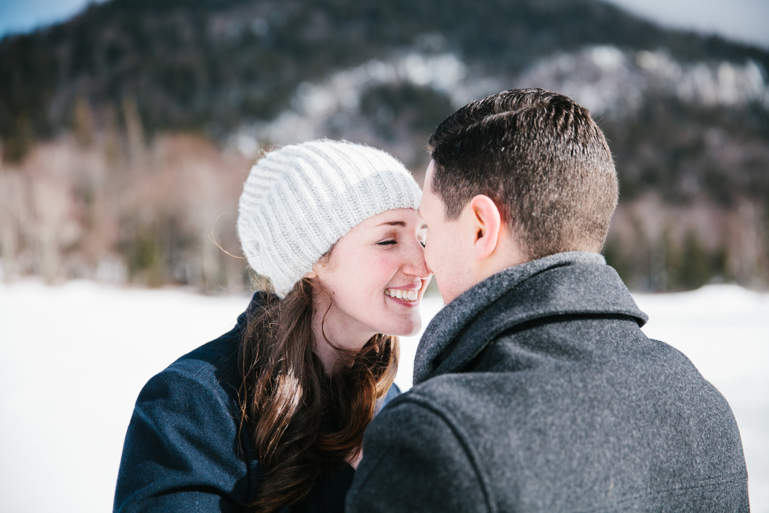 Photographybyamandamorgan_newhampshireengagement_engaged_engagementsession_february2016-14.jpg