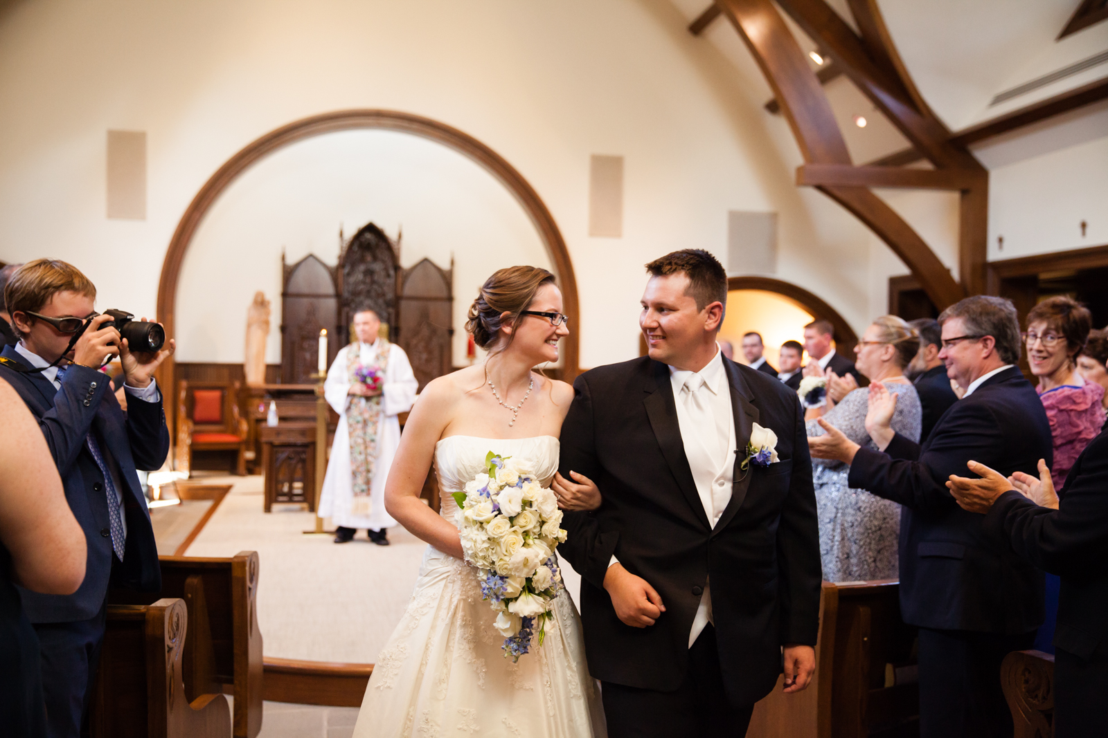 Eastons-Beach-Rotunda-Ballroom-Wedding-Newport-Rhode-Island-PhotographybyAmandaMorgan-44.jpg