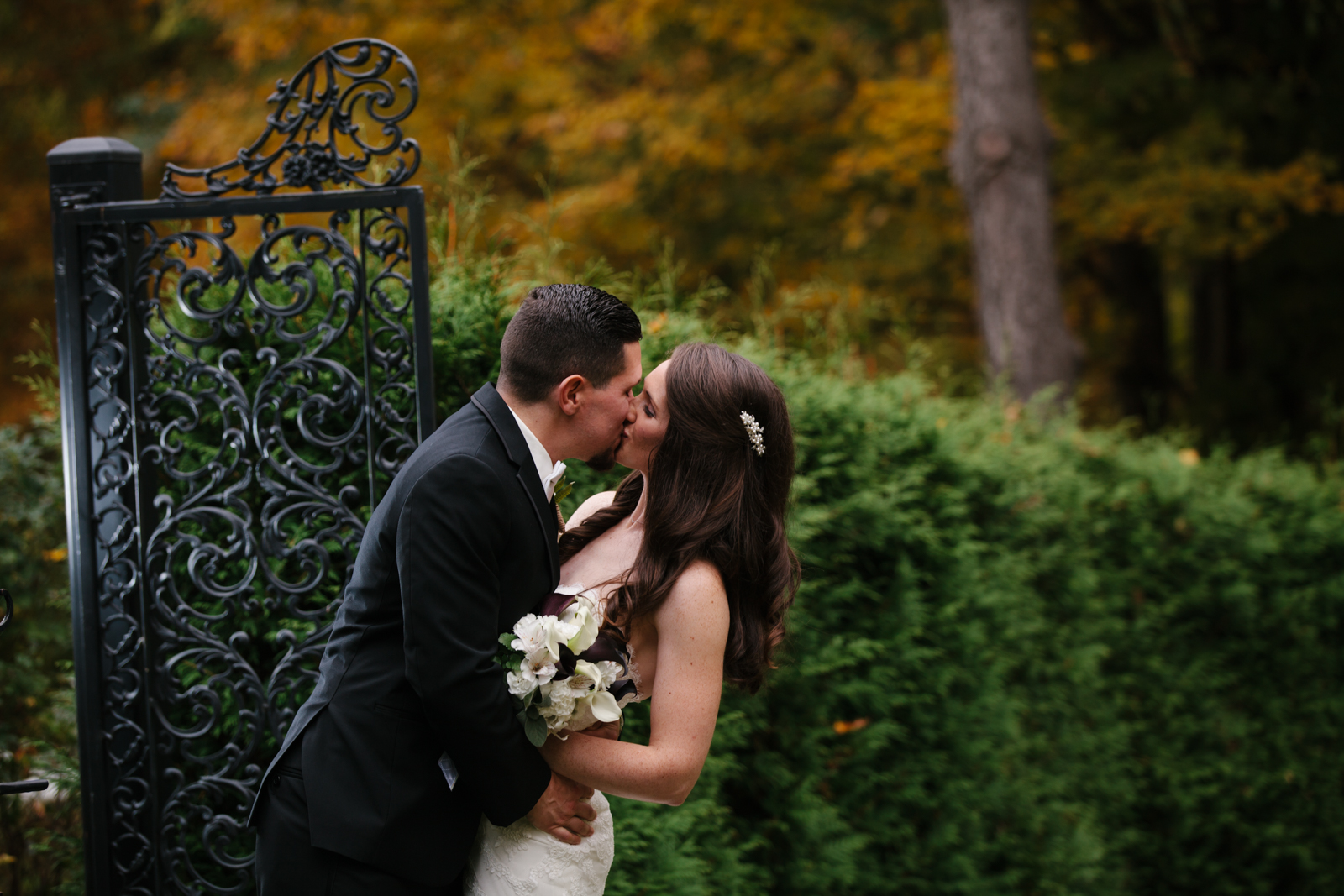 Glimmerstone-Mansion-Vermont-Wedding-Photography-Amanda-Morgan-83.jpg