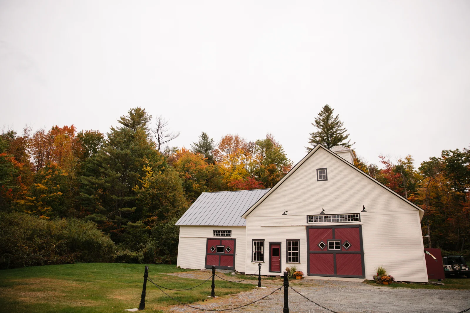 Glimmerstone-Mansion-Vermont-Wedding-Photography-Amanda-Morgan-100.jpg