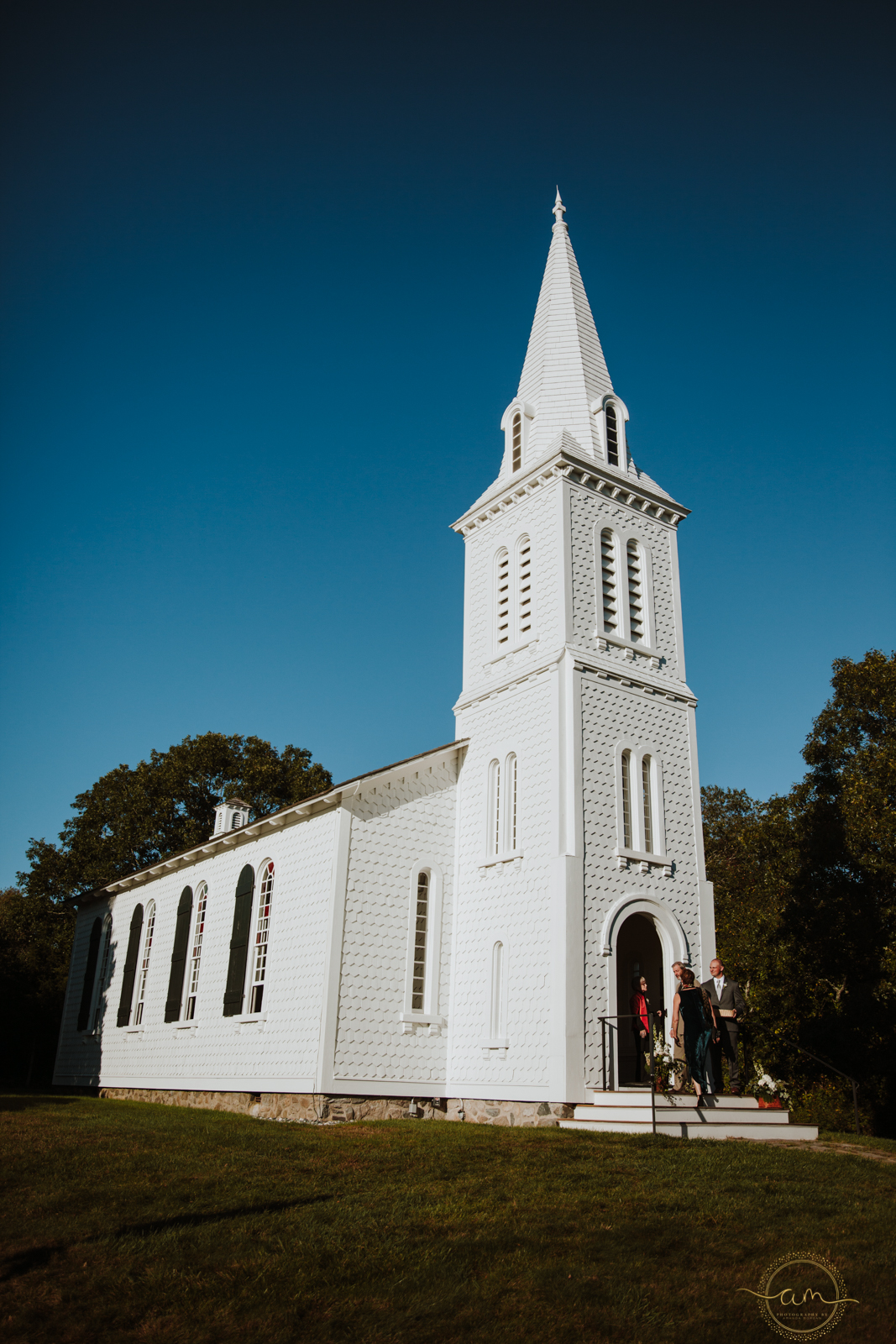 Theatre-by-the-sea-wedding-amanda-morgan-17.jpg