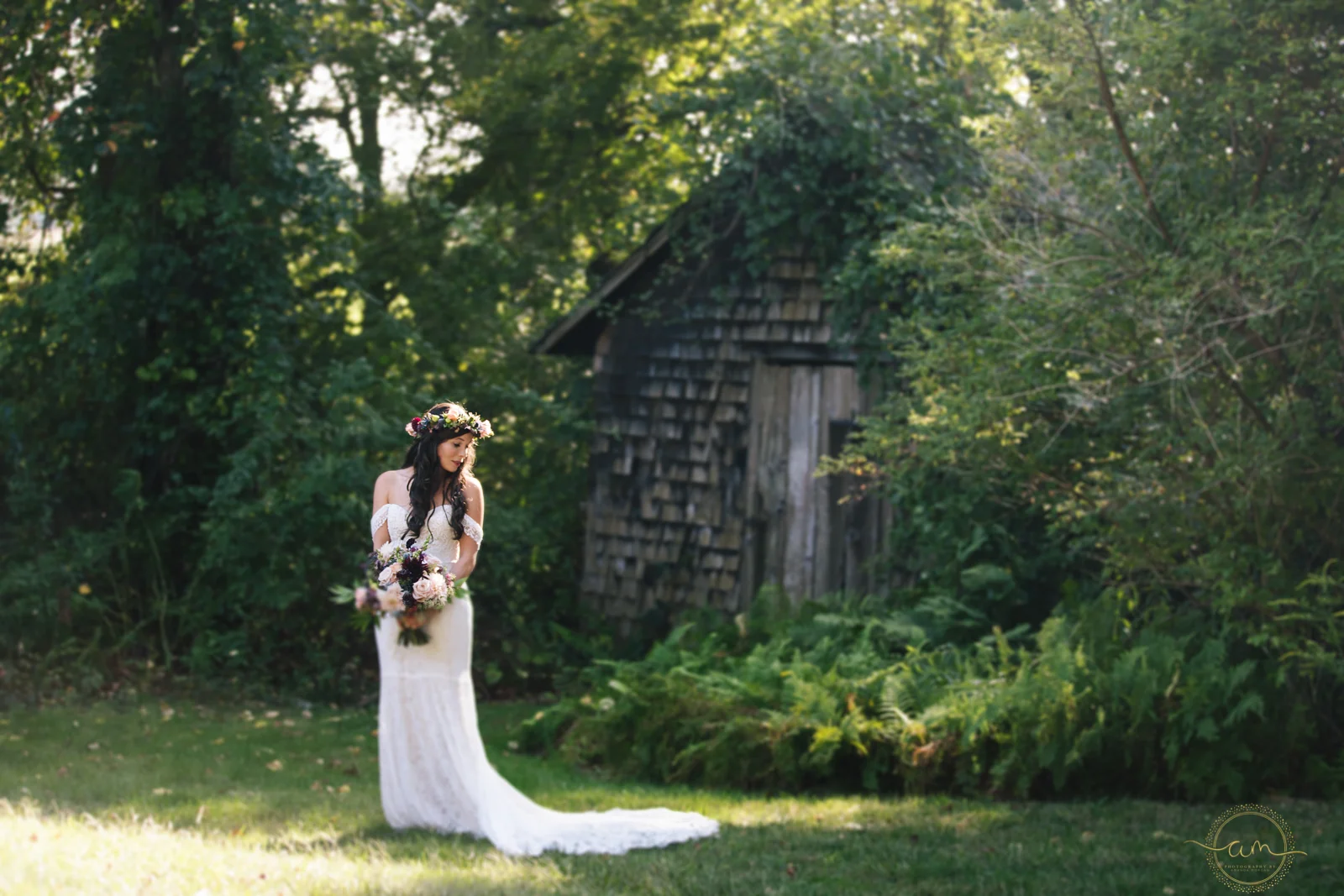 Narragansett-RI-Beach-Wedding-Amanda-Morgan-12.jpg