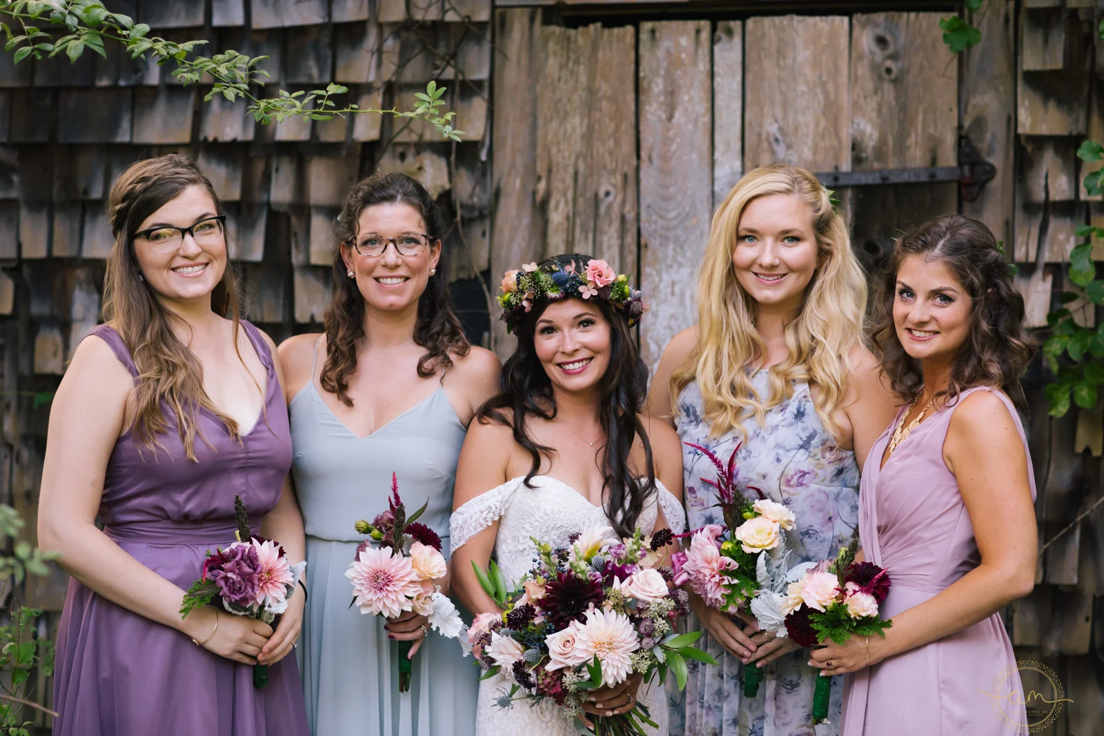 Narragansett-RI-Beach-Wedding-Amanda-Morgan-15.jpg