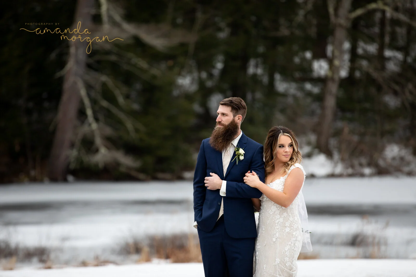 Harrinton-Farm-Princeton-MA-February-Wedding-snow-bolg-17.jpg