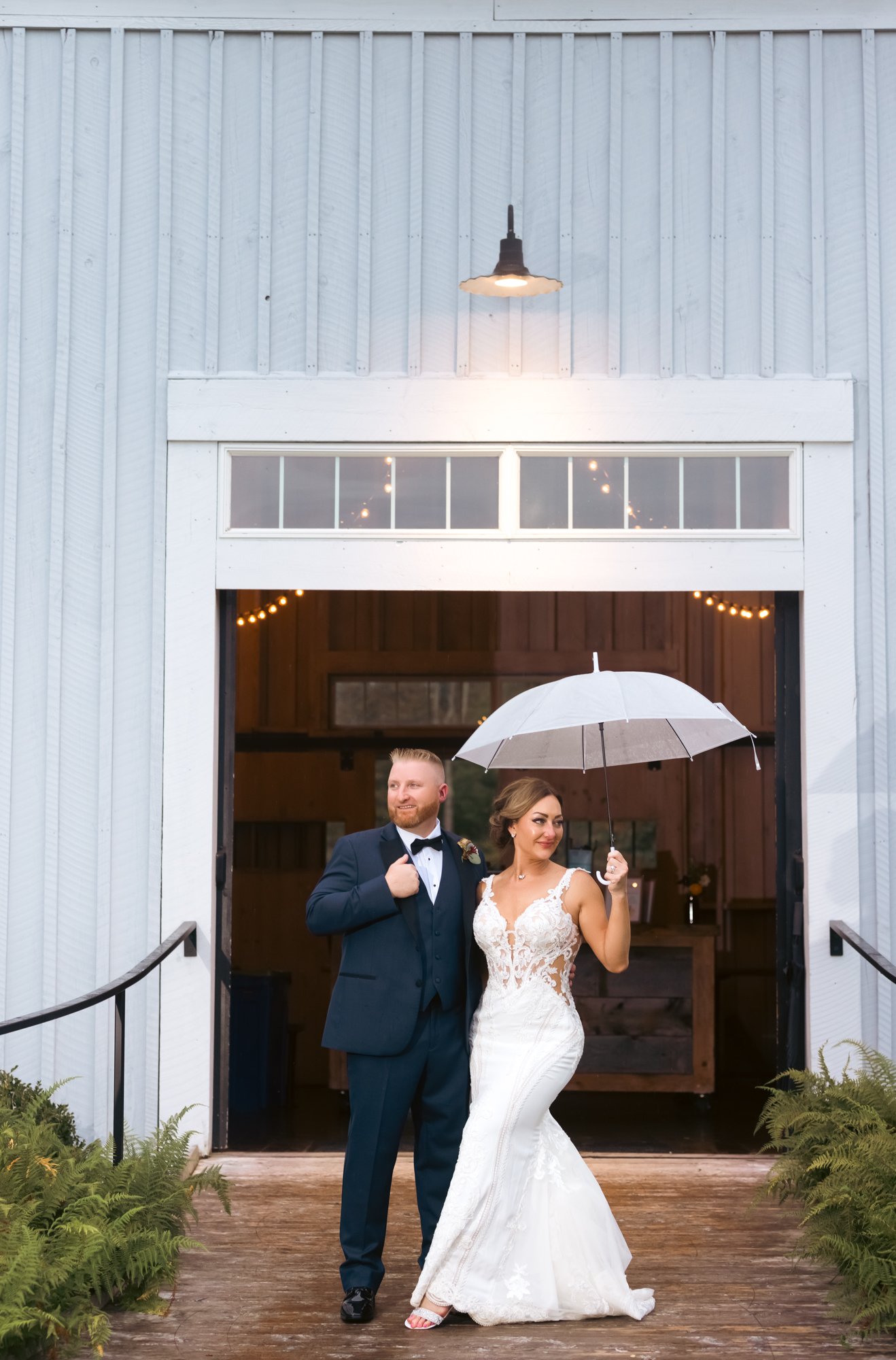 AmorganStudios-WeddingPhotography-Maine-2024-BarnWedding-MikeandJill-58.jpg