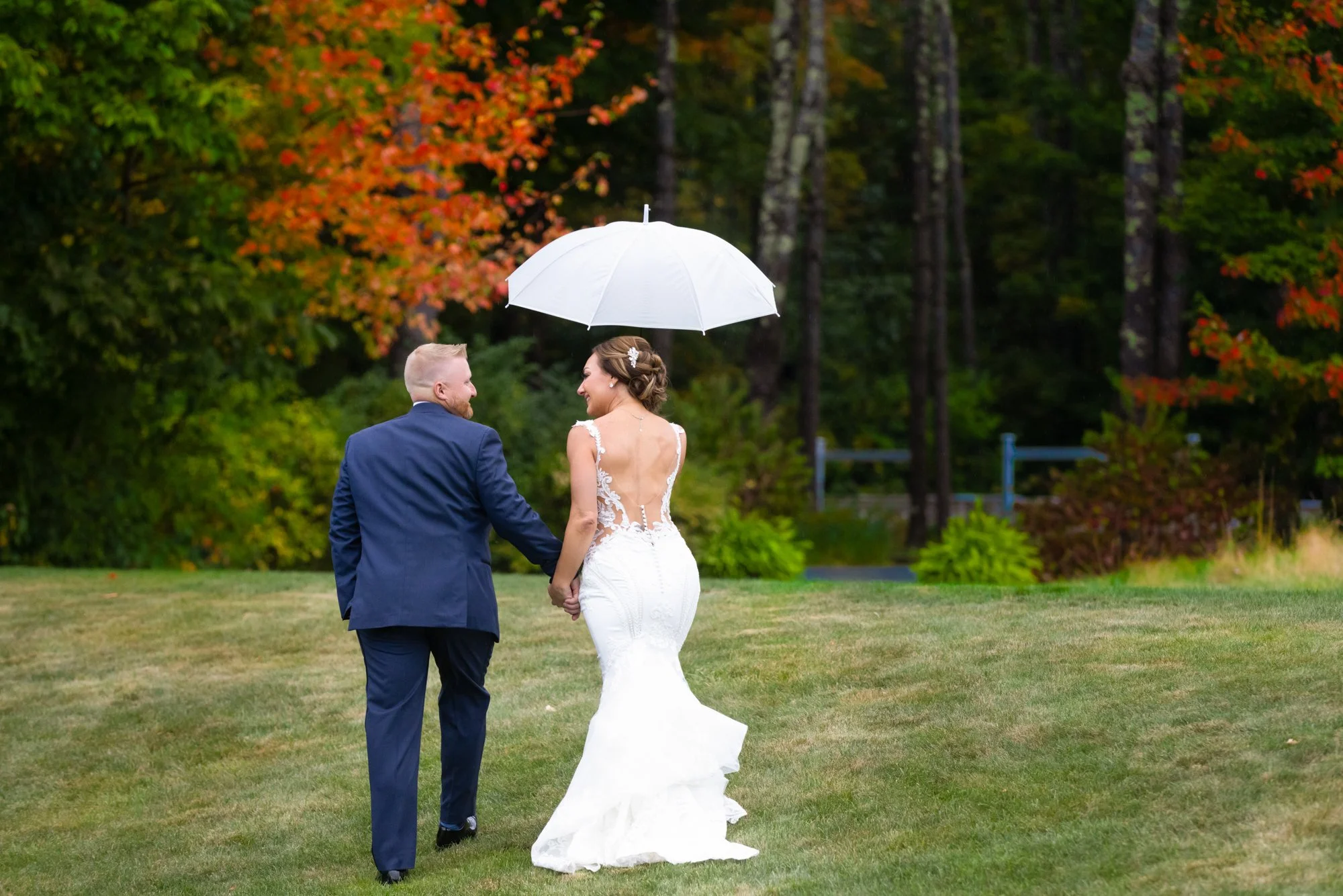 AmorganStudios-WeddingPhotography-Maine-2024-BarnWedding-MikeandJill-56.jpg