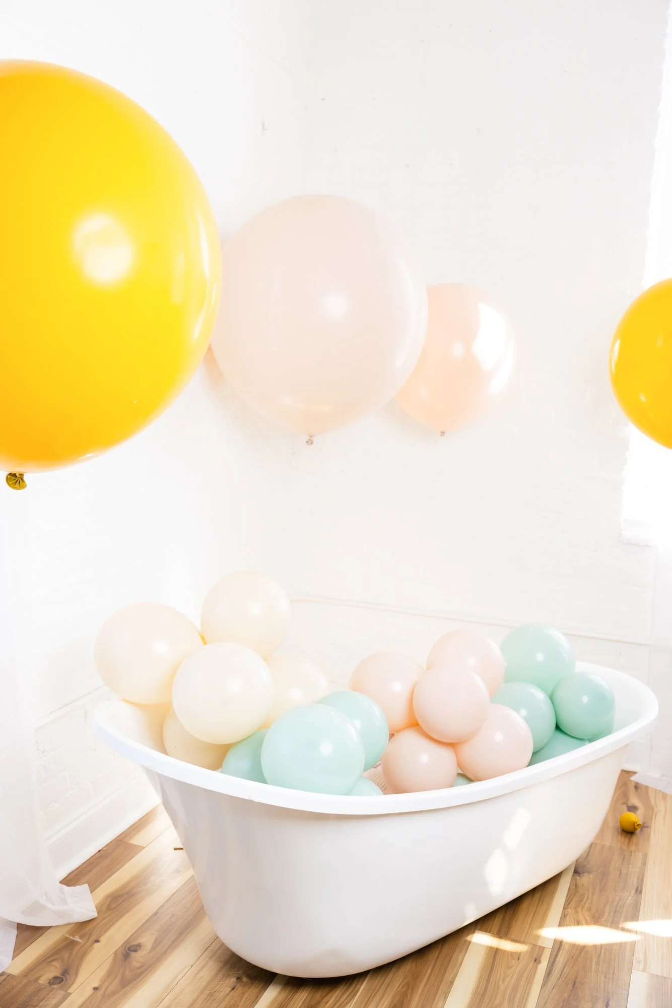 AMorganStudios-Tampa-Branding-Photography-Just-Balloons-11.jpg