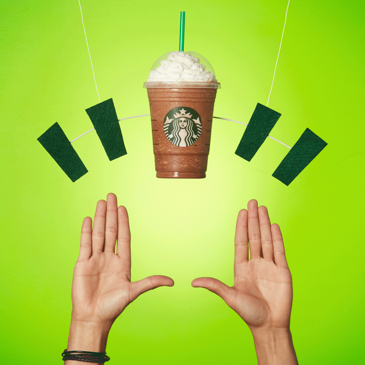 Starbucks 1:1 Messaging