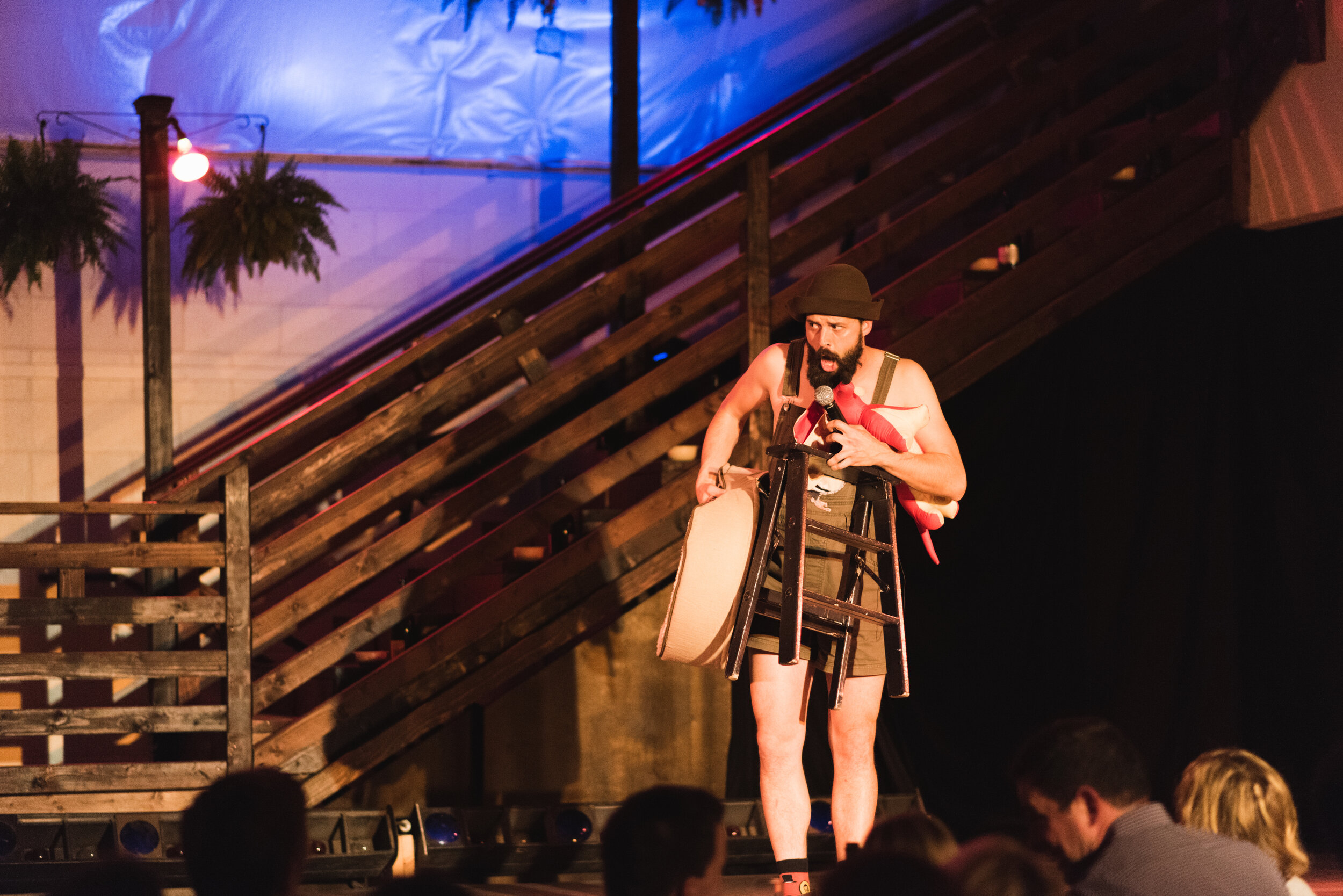 STOCKINGS CABARET