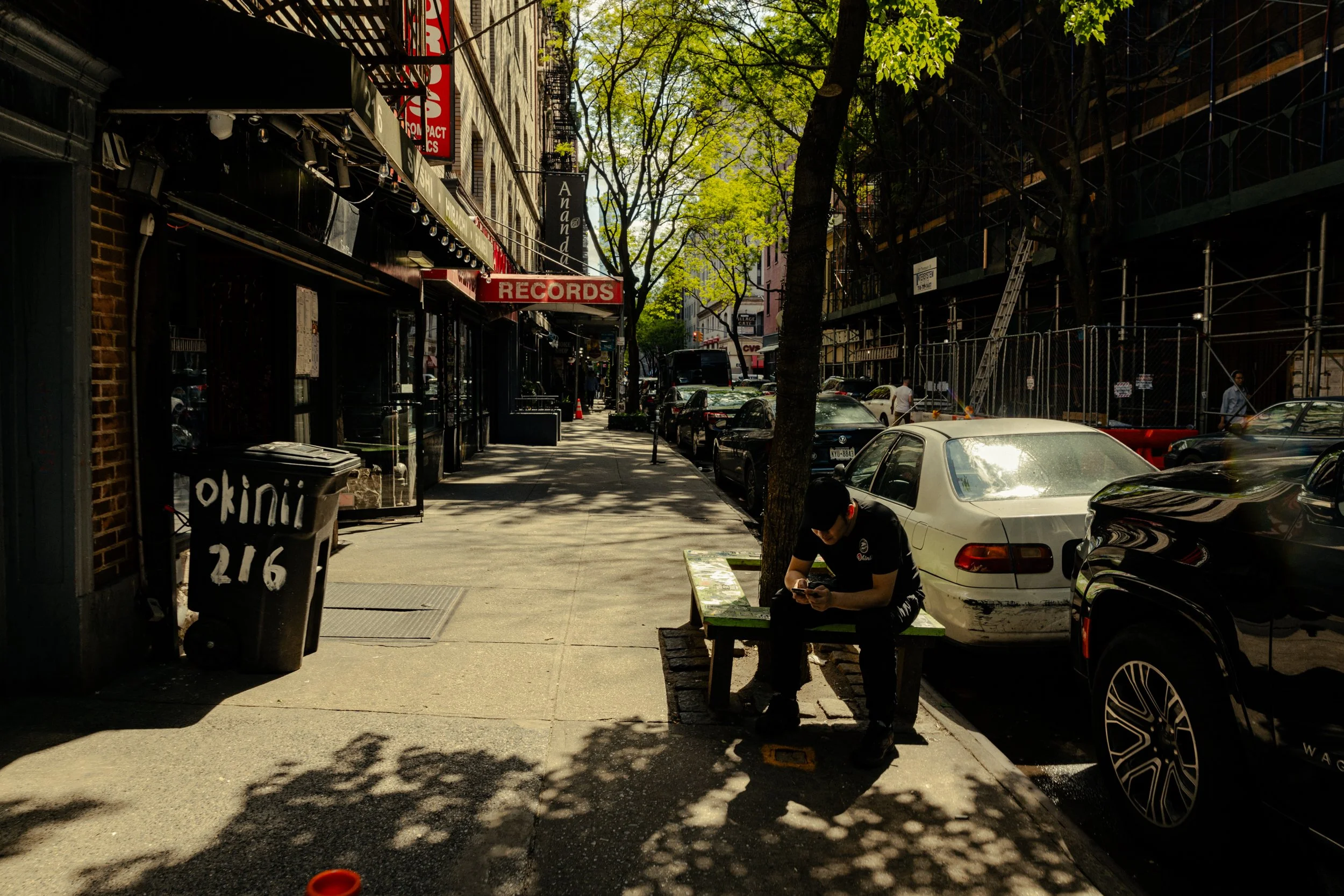 WORK-250508- NYC Street Photography x RR-6950.jpg