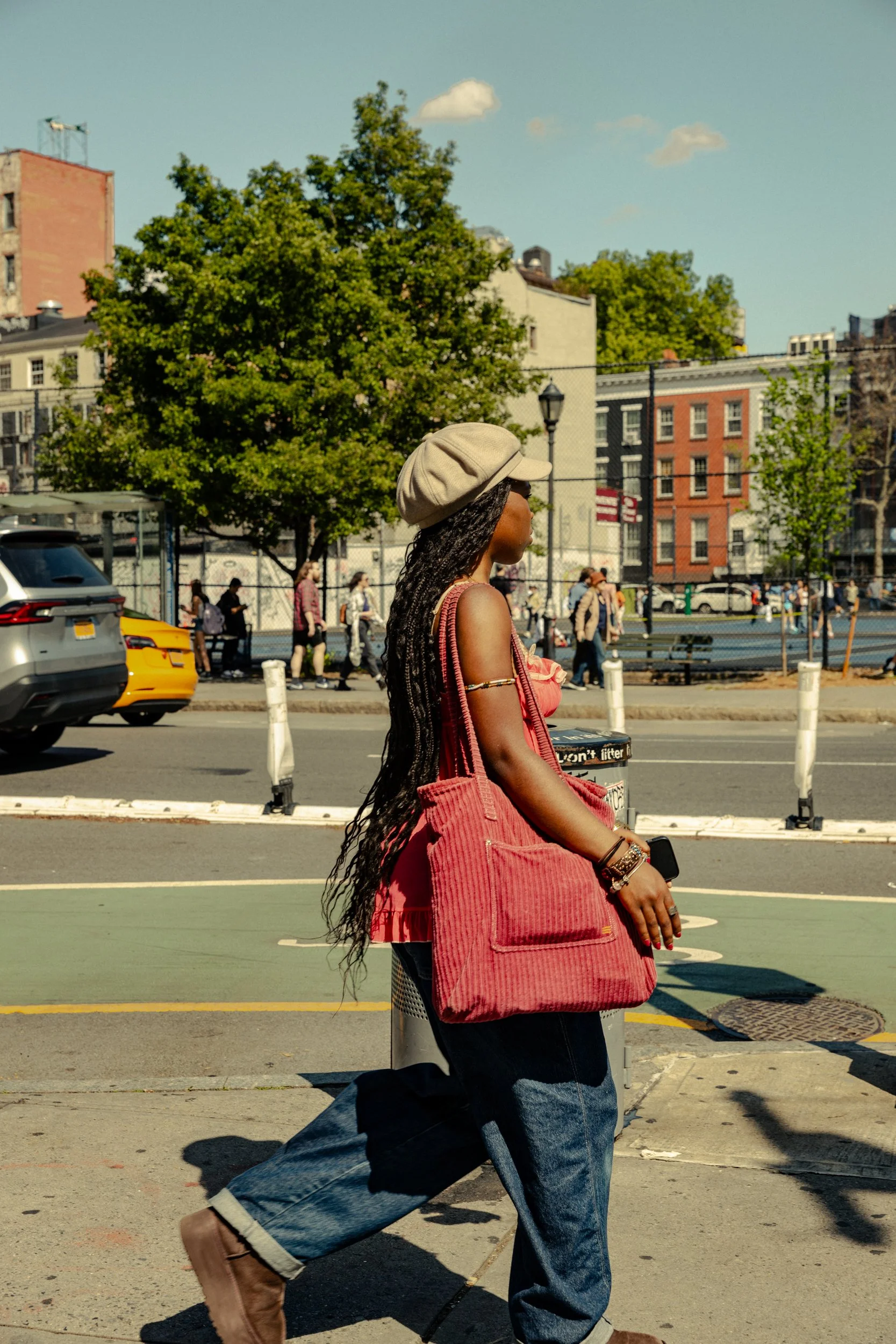WORK-250508- NYC Street Photography x RR-7090.jpg