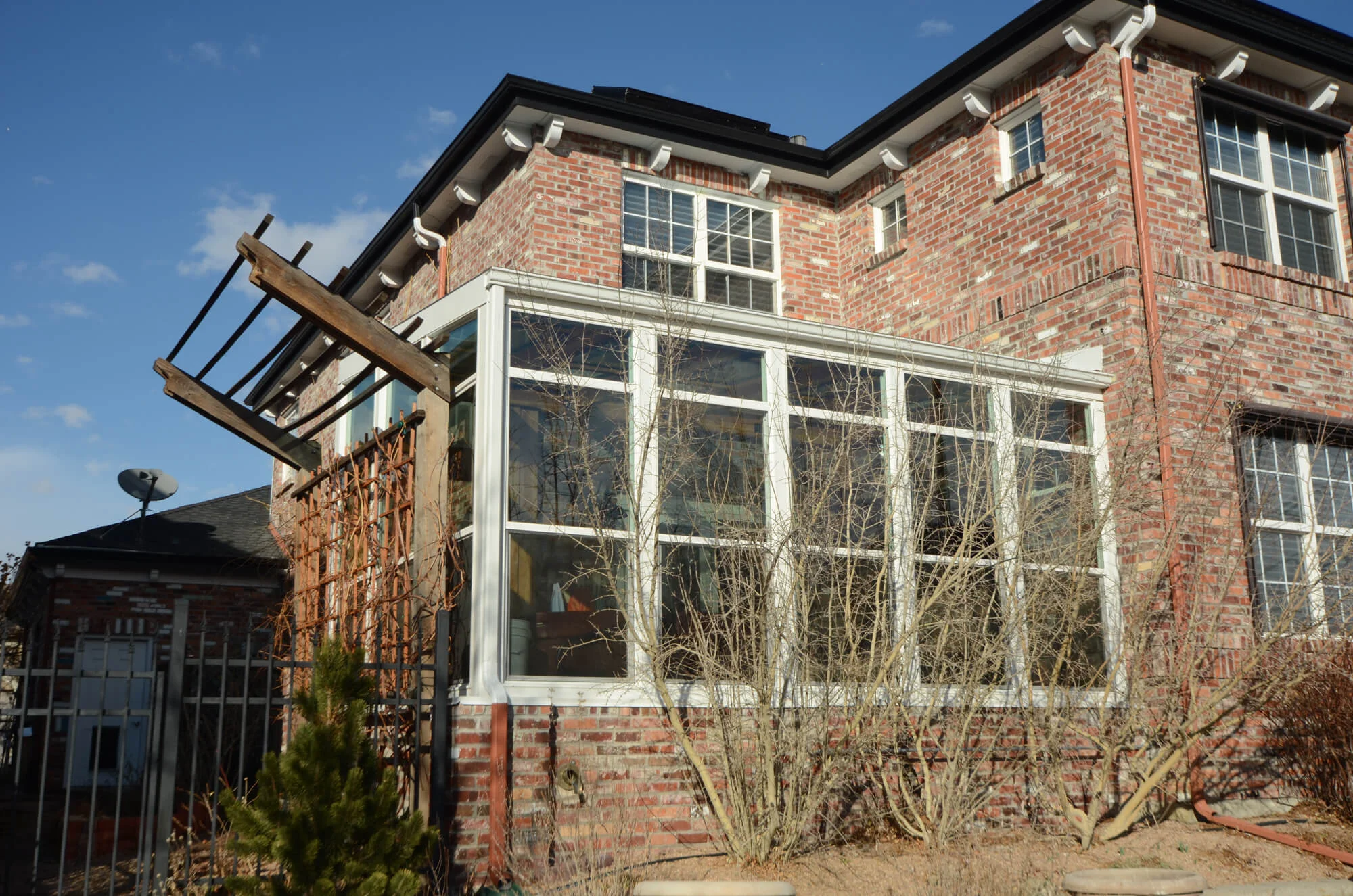 colorado_sunroom_and_window_distributors_wood_sunrooms_award_winning.jpg