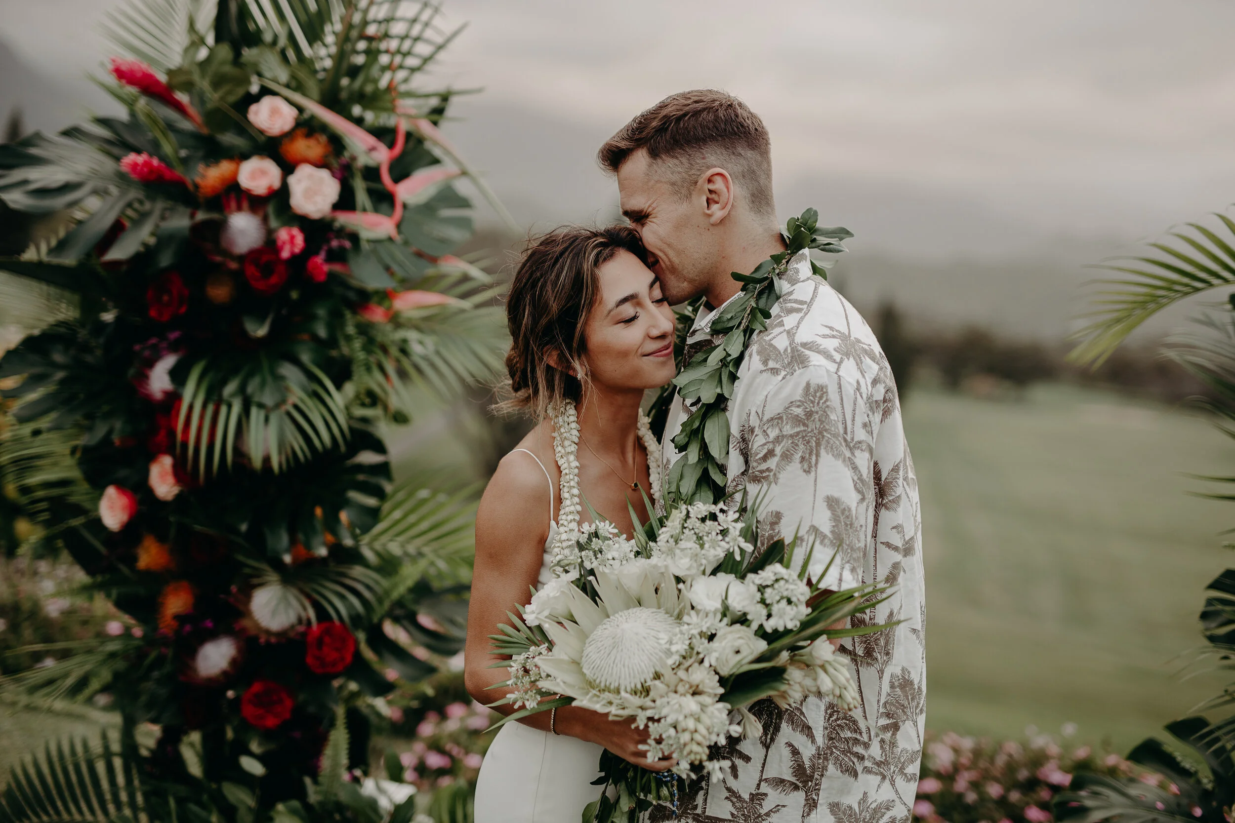 Bella + Garrett_Emily Turner Photography Photography-9.jpg