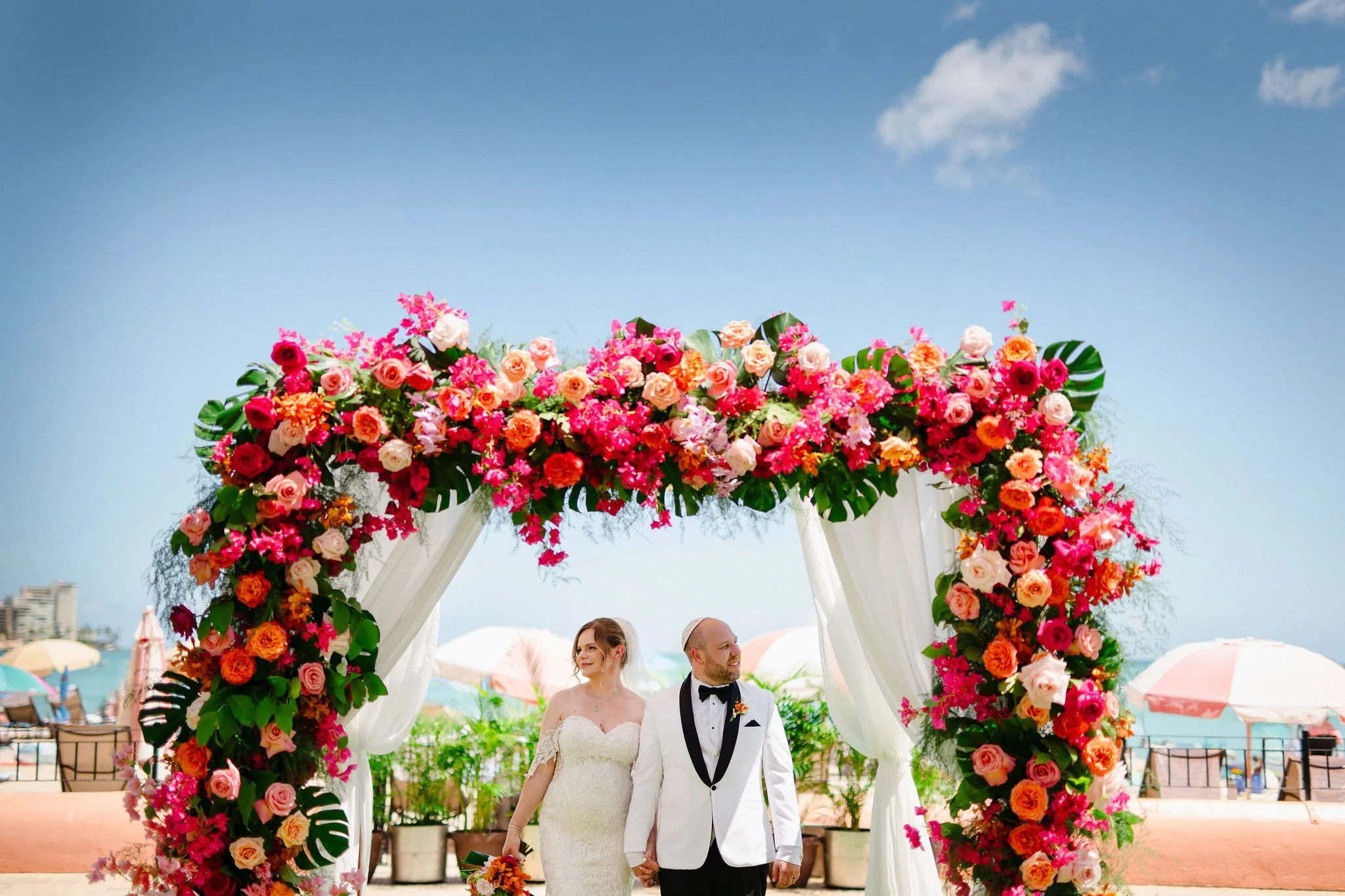 Varvara and Zoriy’s Vibrant Jewish Wedding at the Royal Hawaiian Hotel