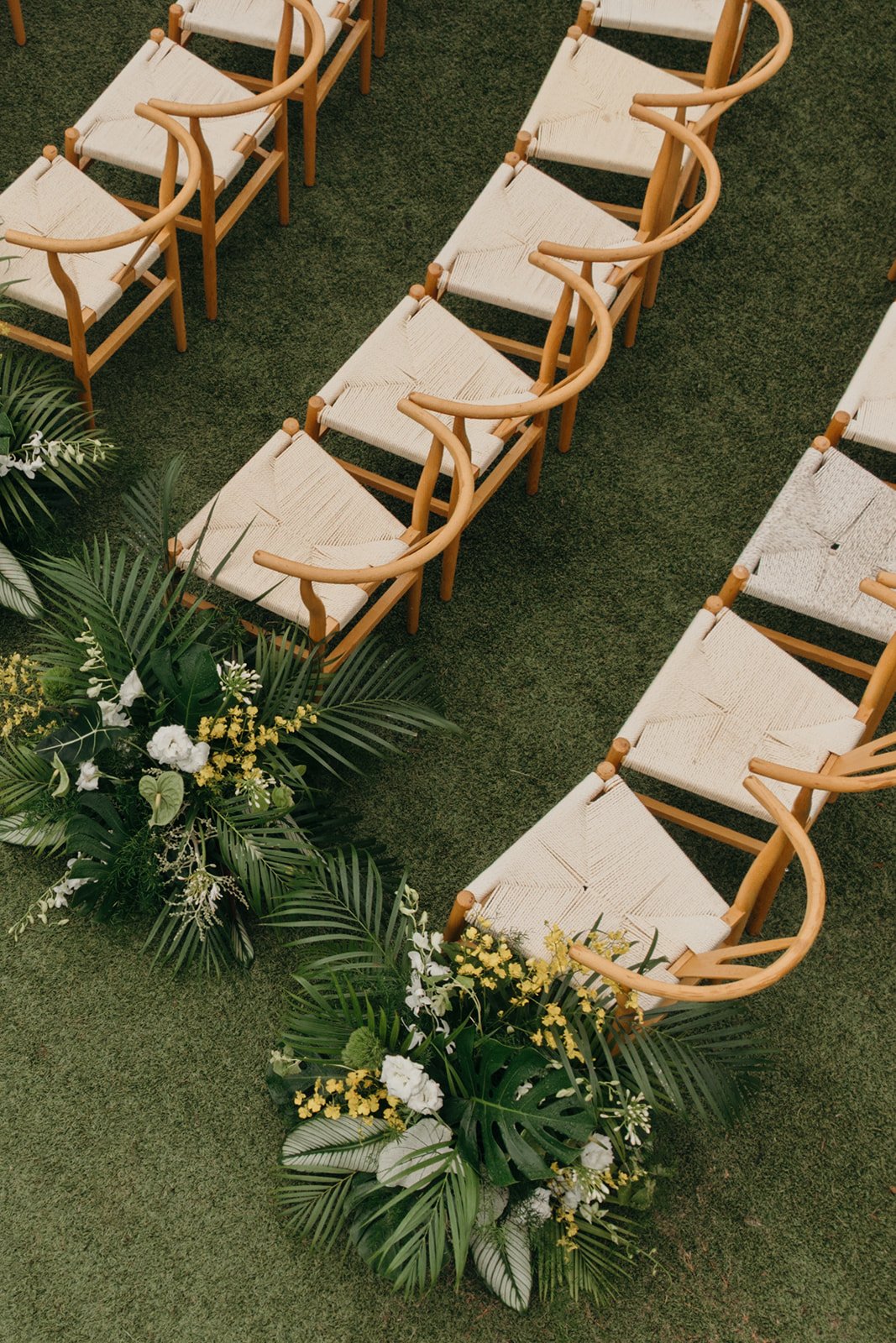 wedding chairs and florals in hawaii