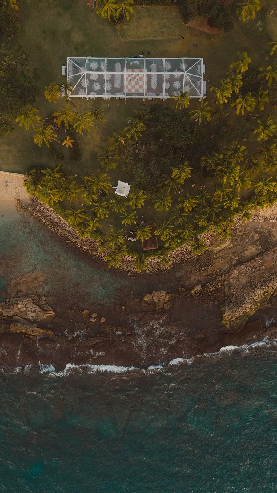 bird's eye view of wedding in hawaii