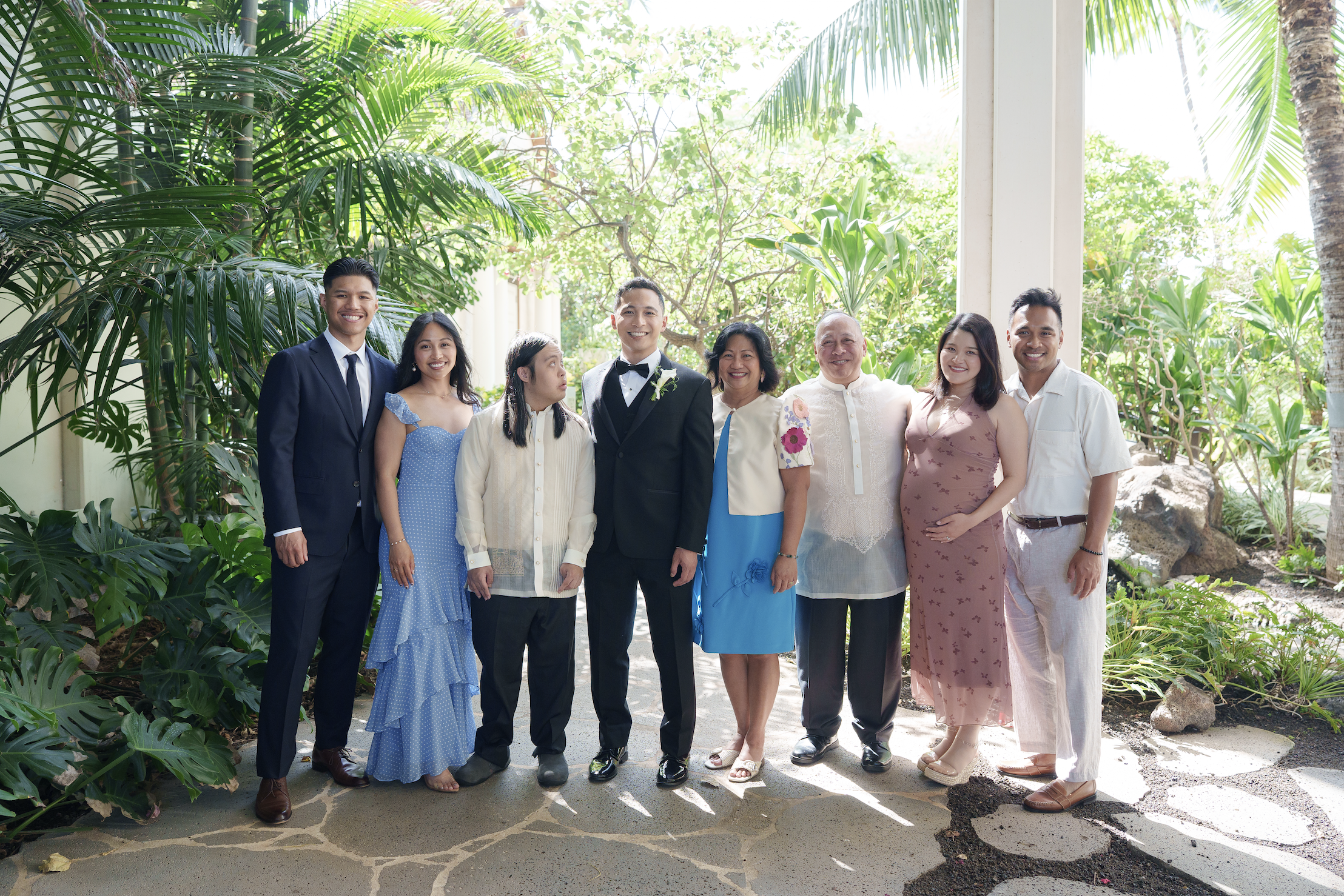 Group photo with groom and his family members