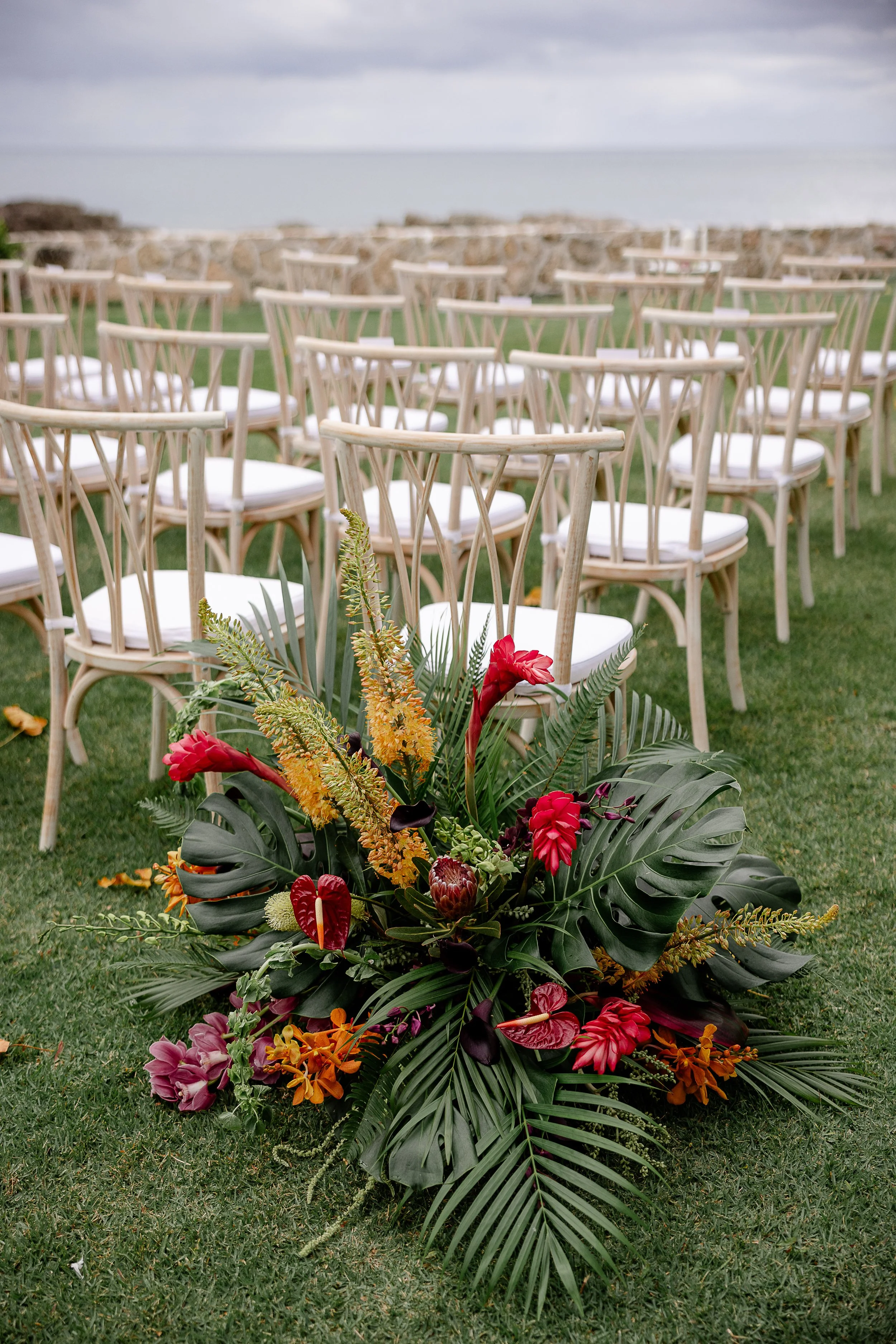 tropical floral arrangement at wedding in hawai'i