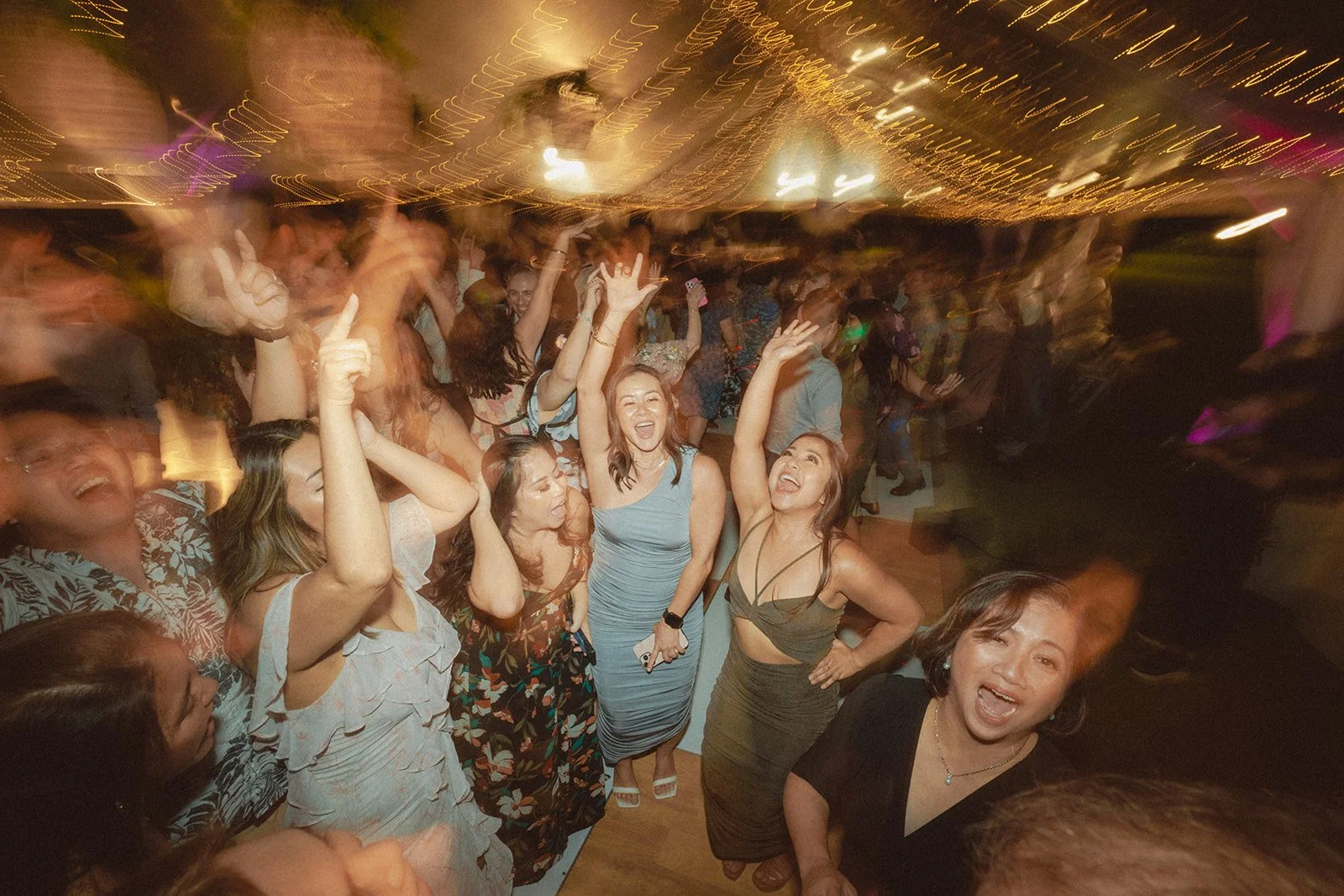 wedding guests dancing