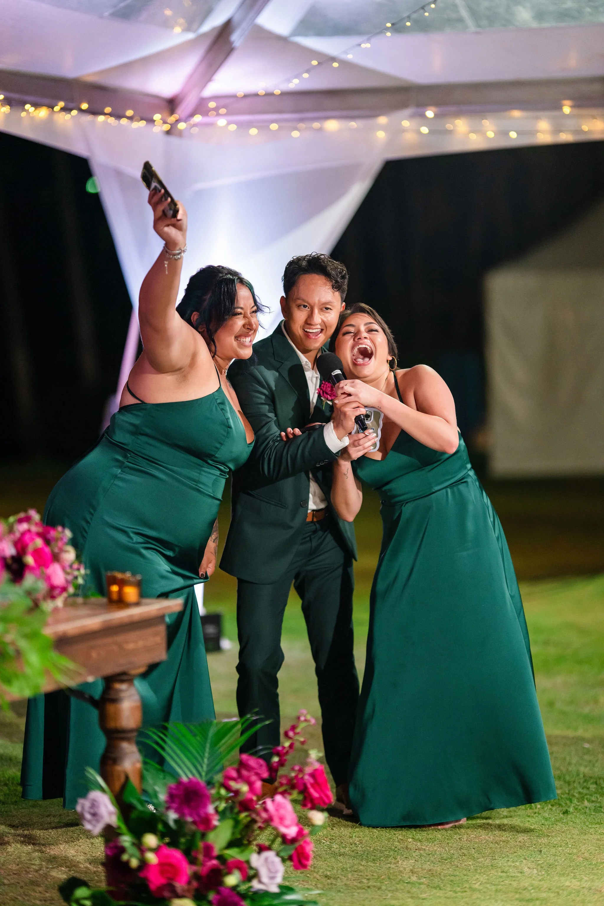 brides-party giving speech