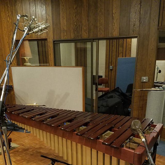 This session brought to you by the power of wood paneling.
.
.
.
.
.
.

#seattlemusic #marimba #70sdecor