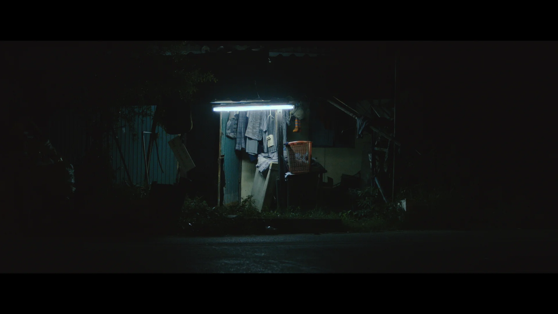 Doco reel.00_58_24_03.Still039.jpg