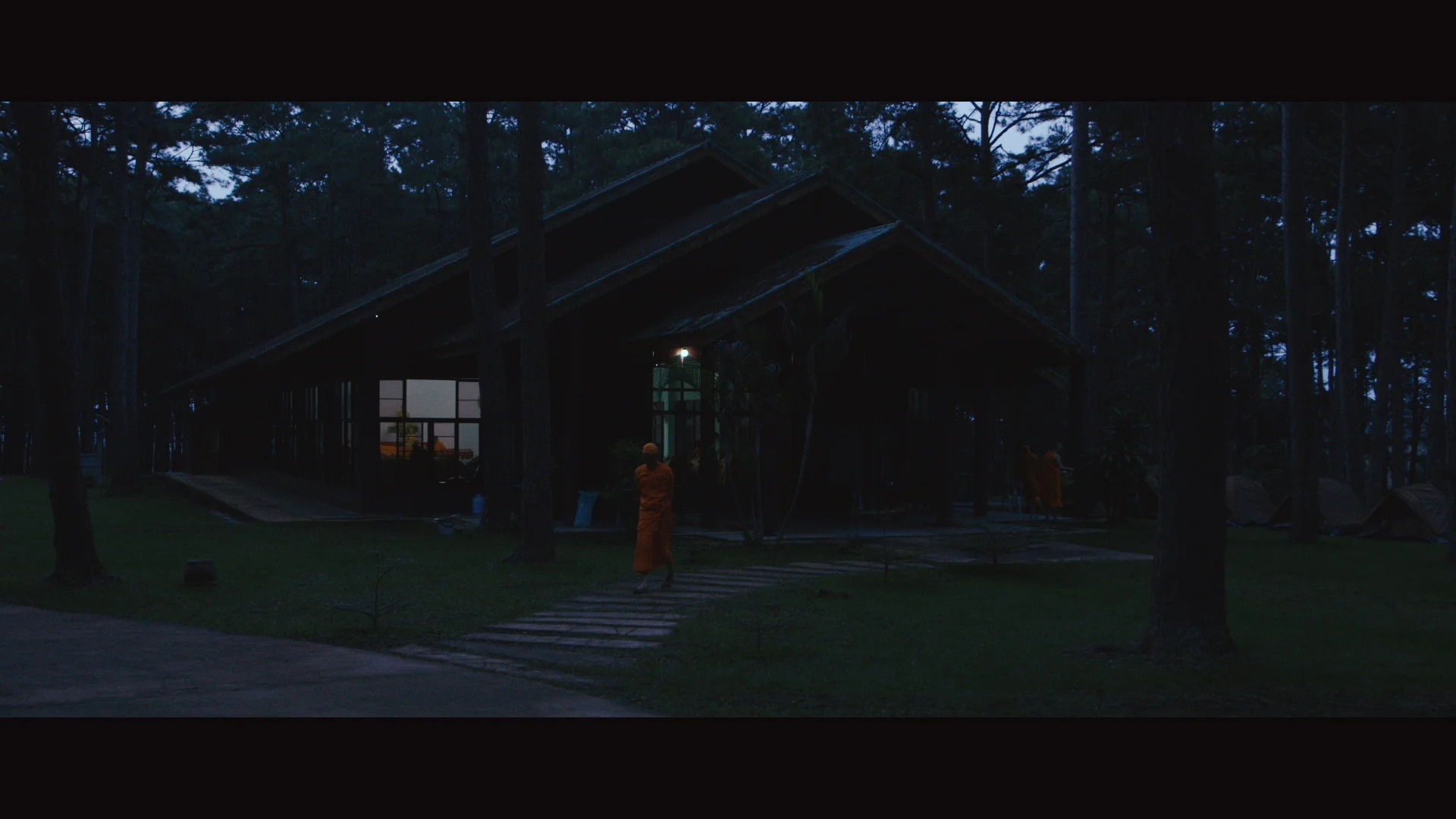 Doco reel.01_13_27_09.Still069.jpg