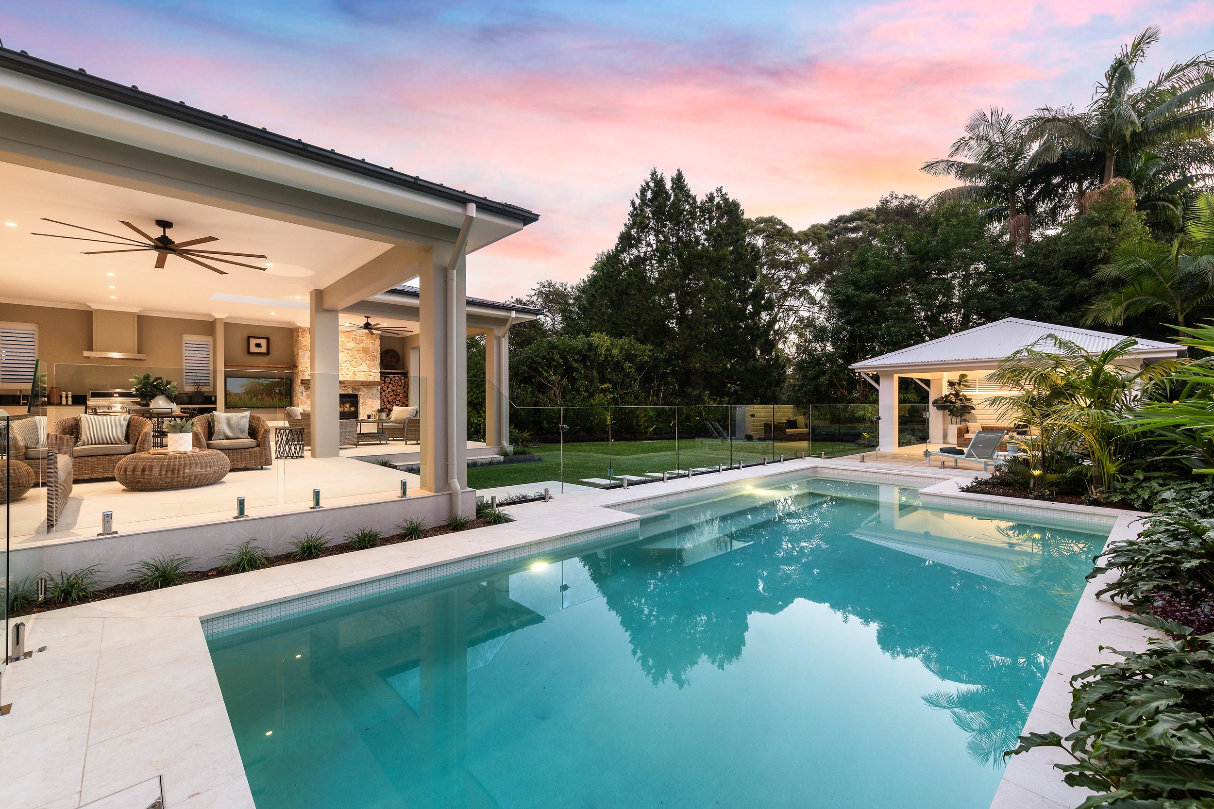 30 Banool Ave St Ives Dusk 2_a.jpg