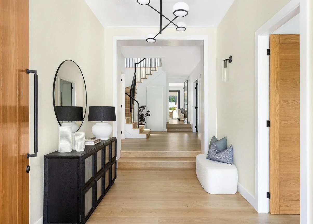 Foyer.jpg