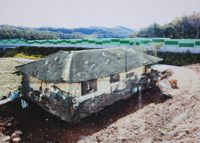 Two Layers-Old House-2