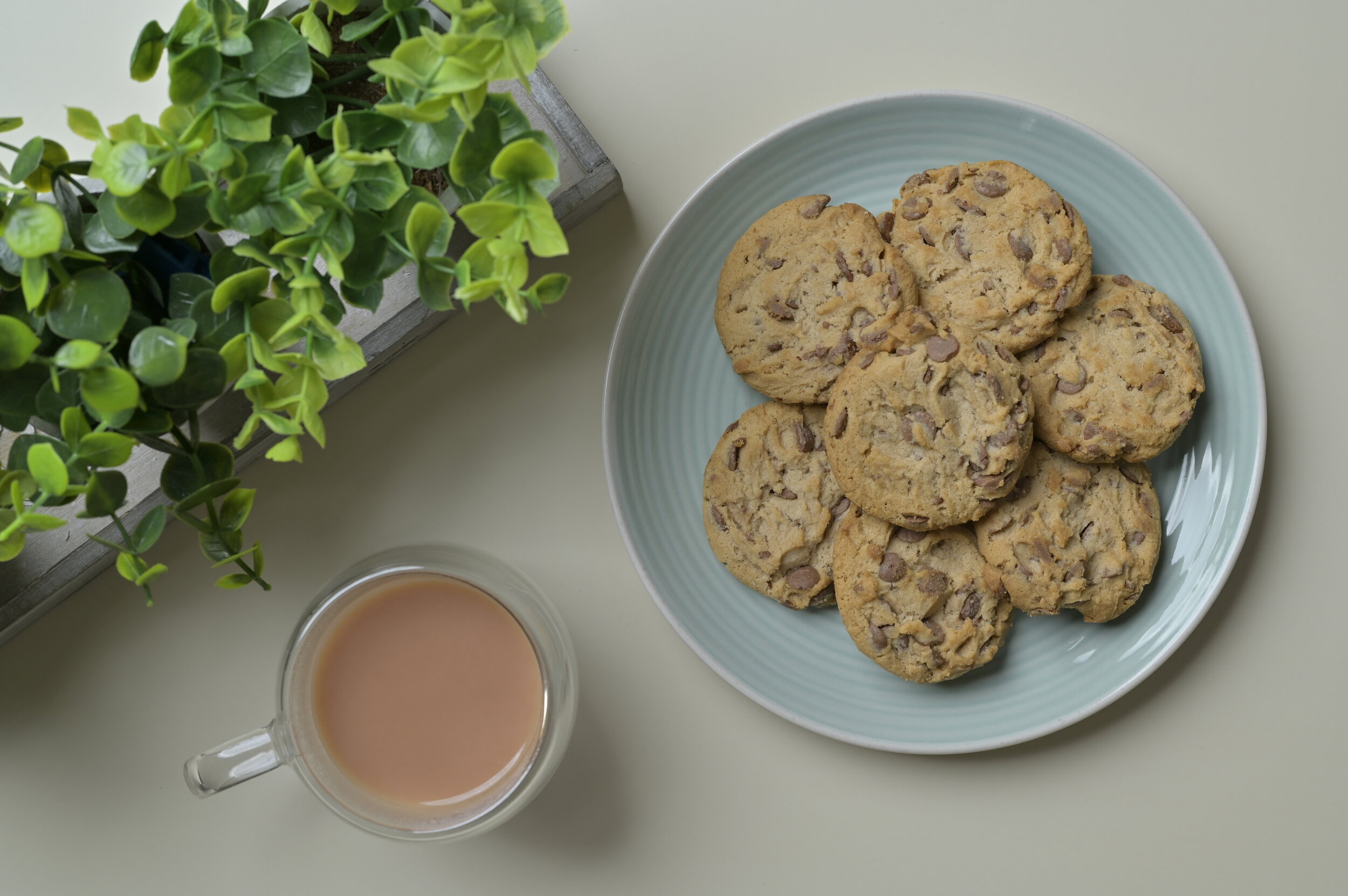 Tea and cookies