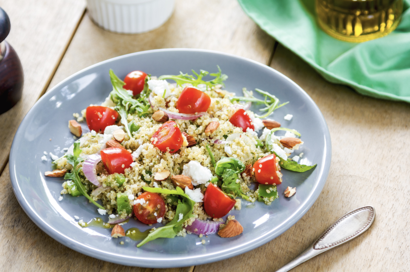 Salade d'été quinoa feta — Emmanuelle Berne