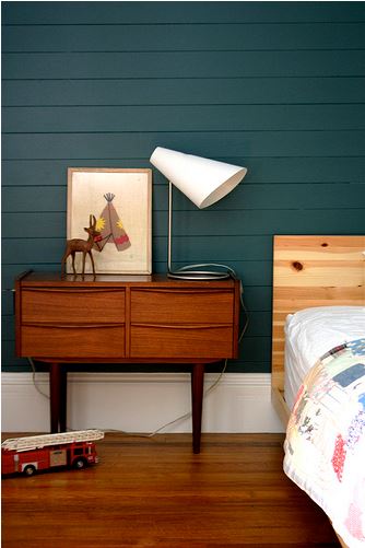 Kim Ludy writes about decorating her home on Flickr