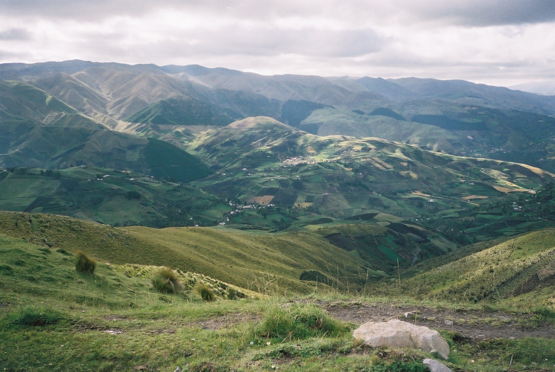 E1-Ecuador landscape.jpg