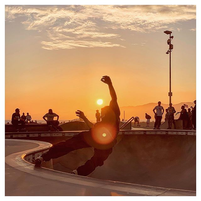 Late day🔥Frontside tailslide🔥