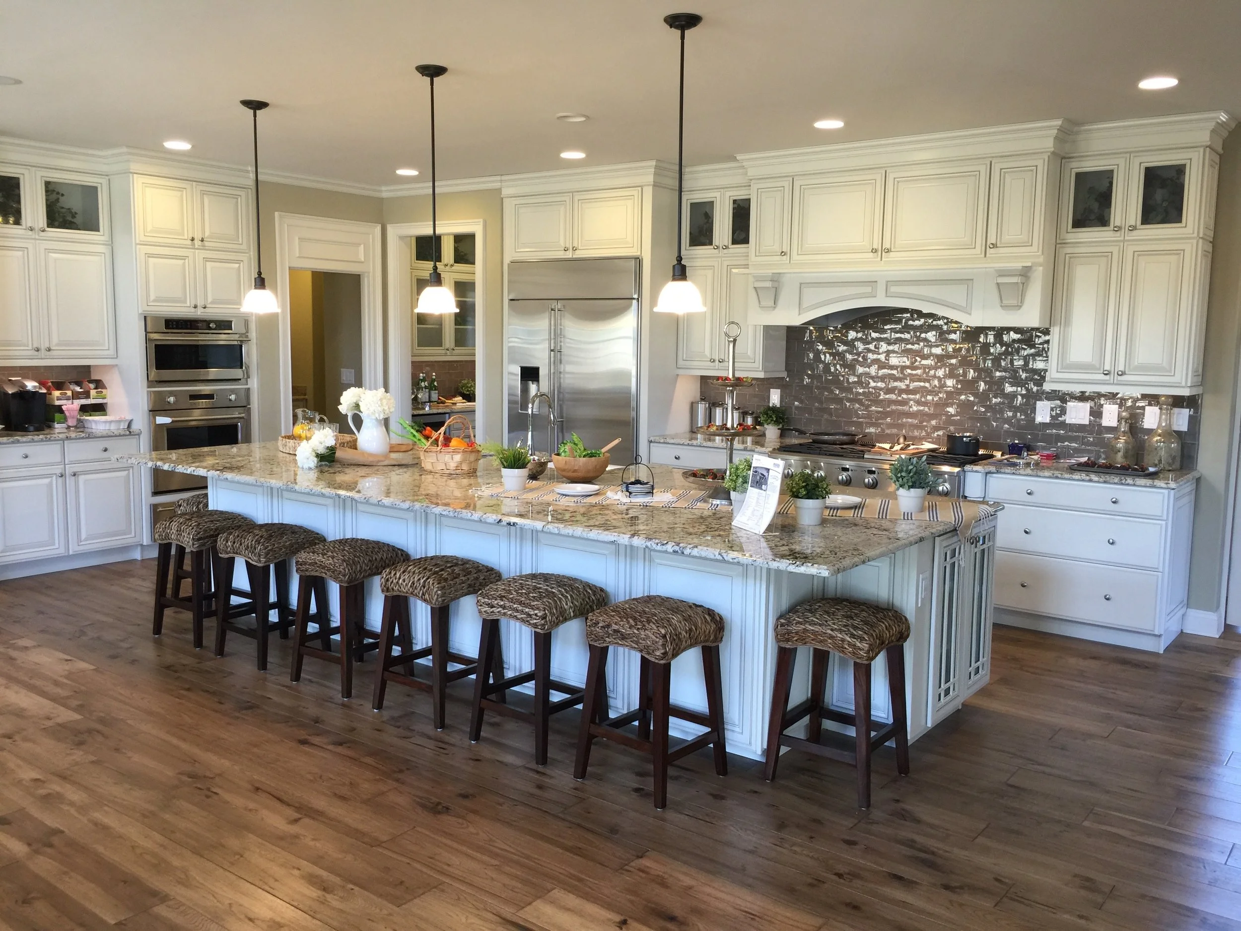 Kitchen - 1.jpg