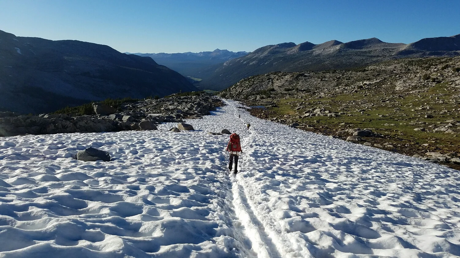 more snow, coming down from Donahue Pass