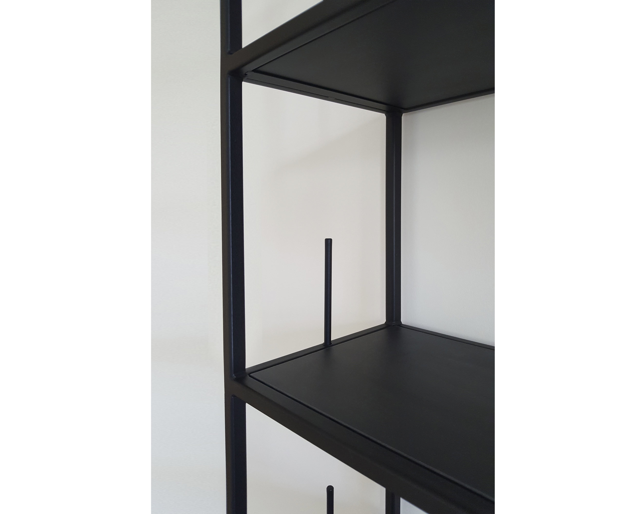 bookcase with ladder JanGarncarekDesign No4.jpg